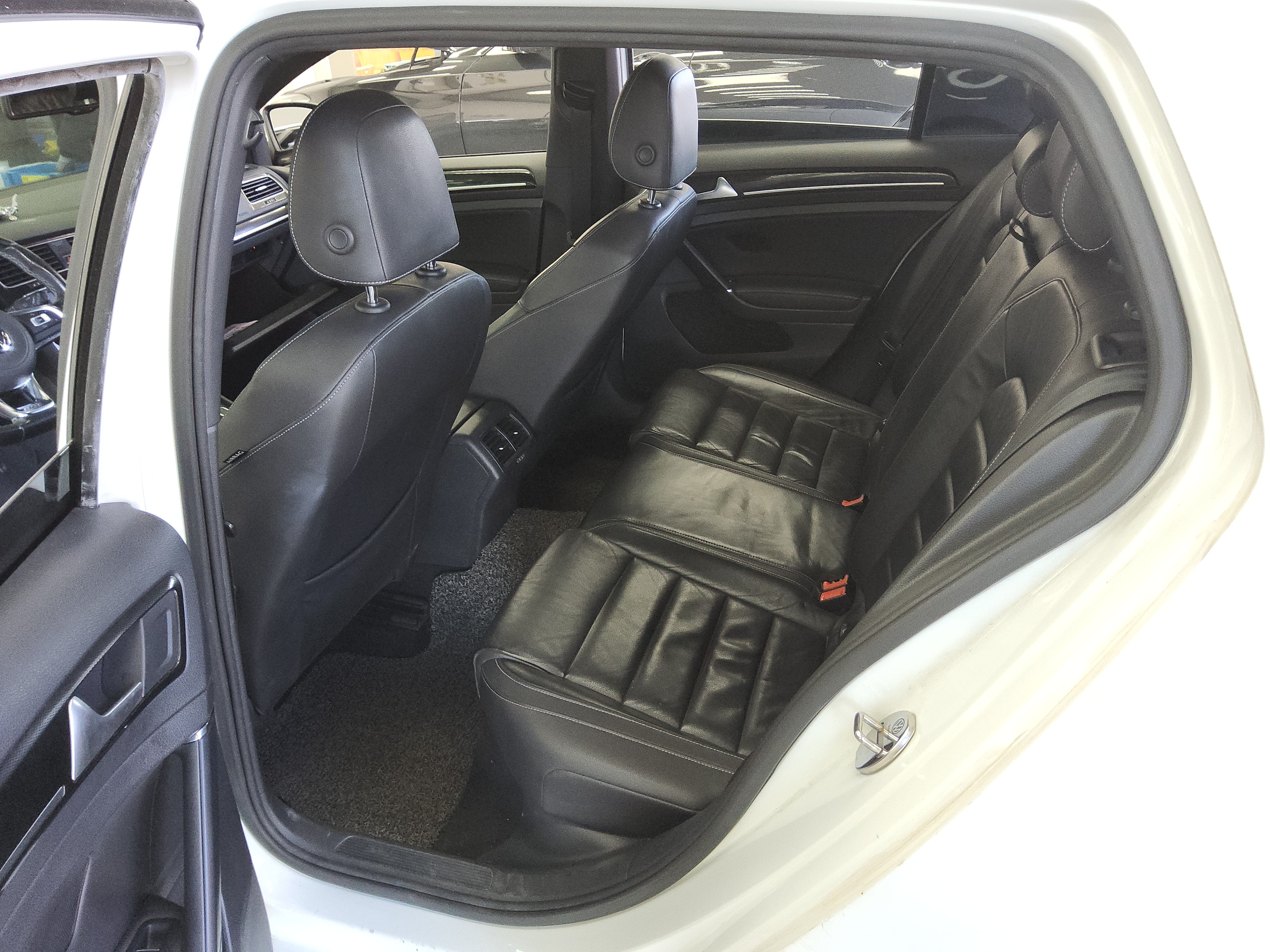 2015 - Volkswagen Golf