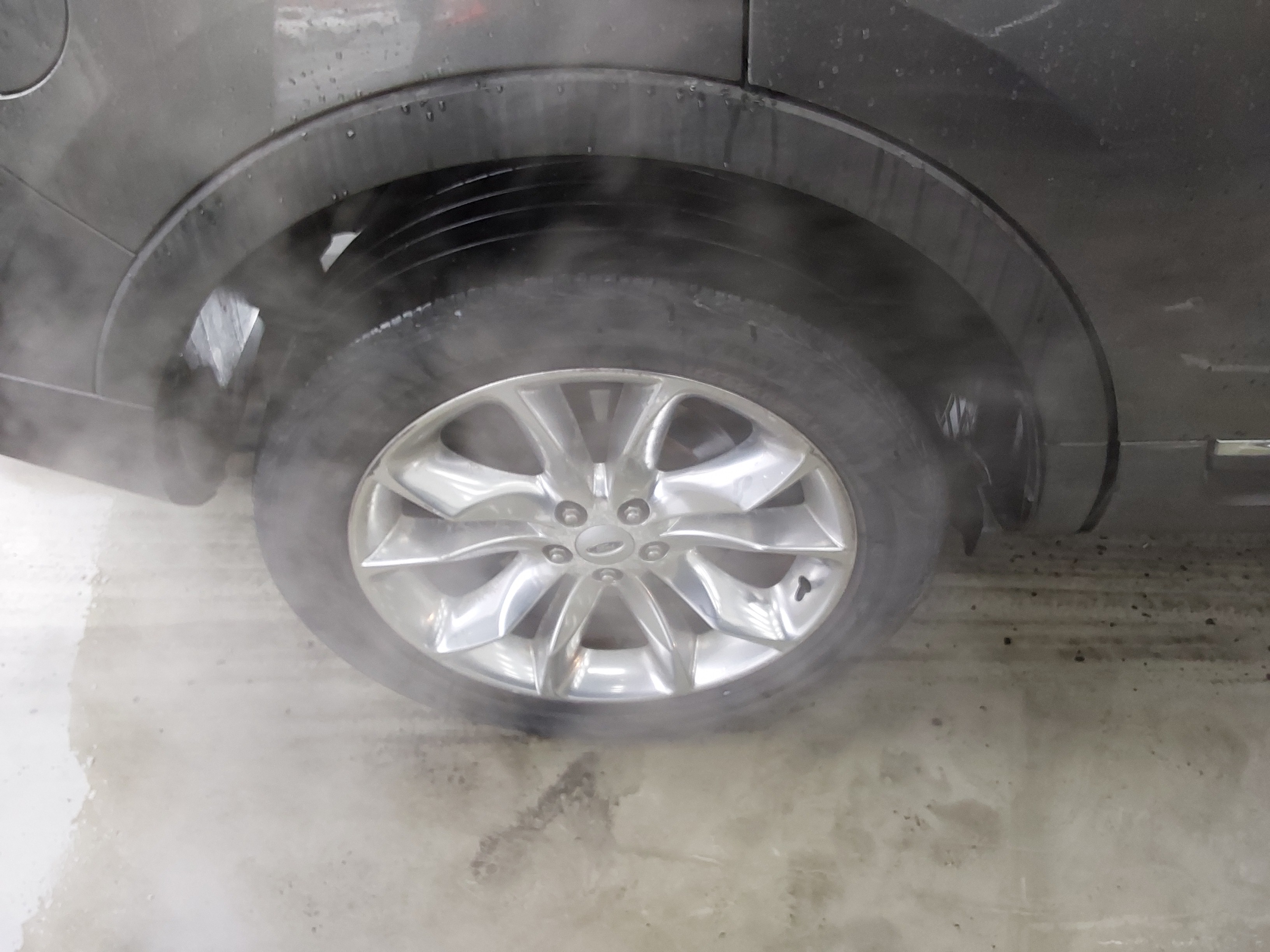 2015 - Ford Explorer