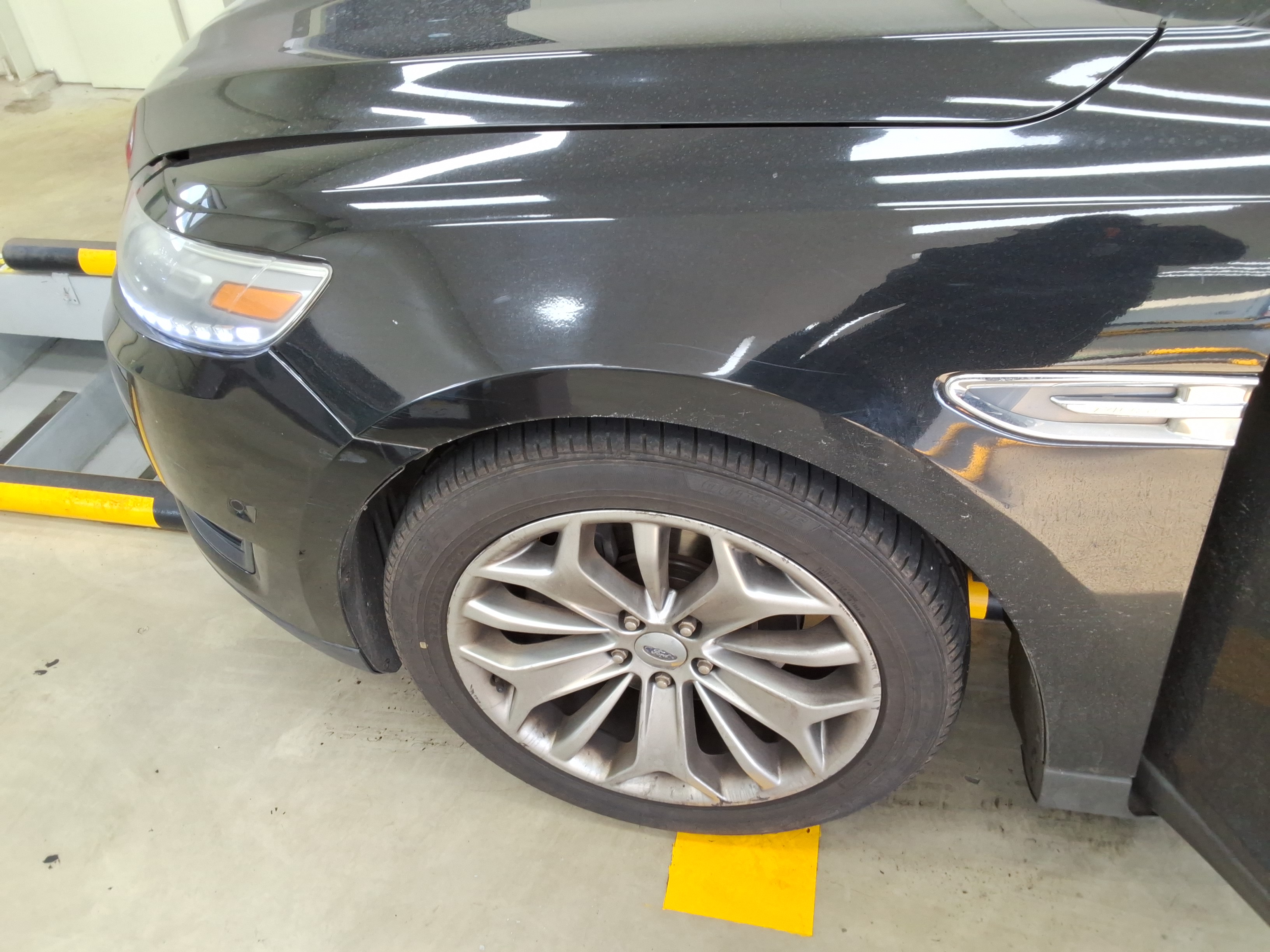 2013 - Ford New Taurus