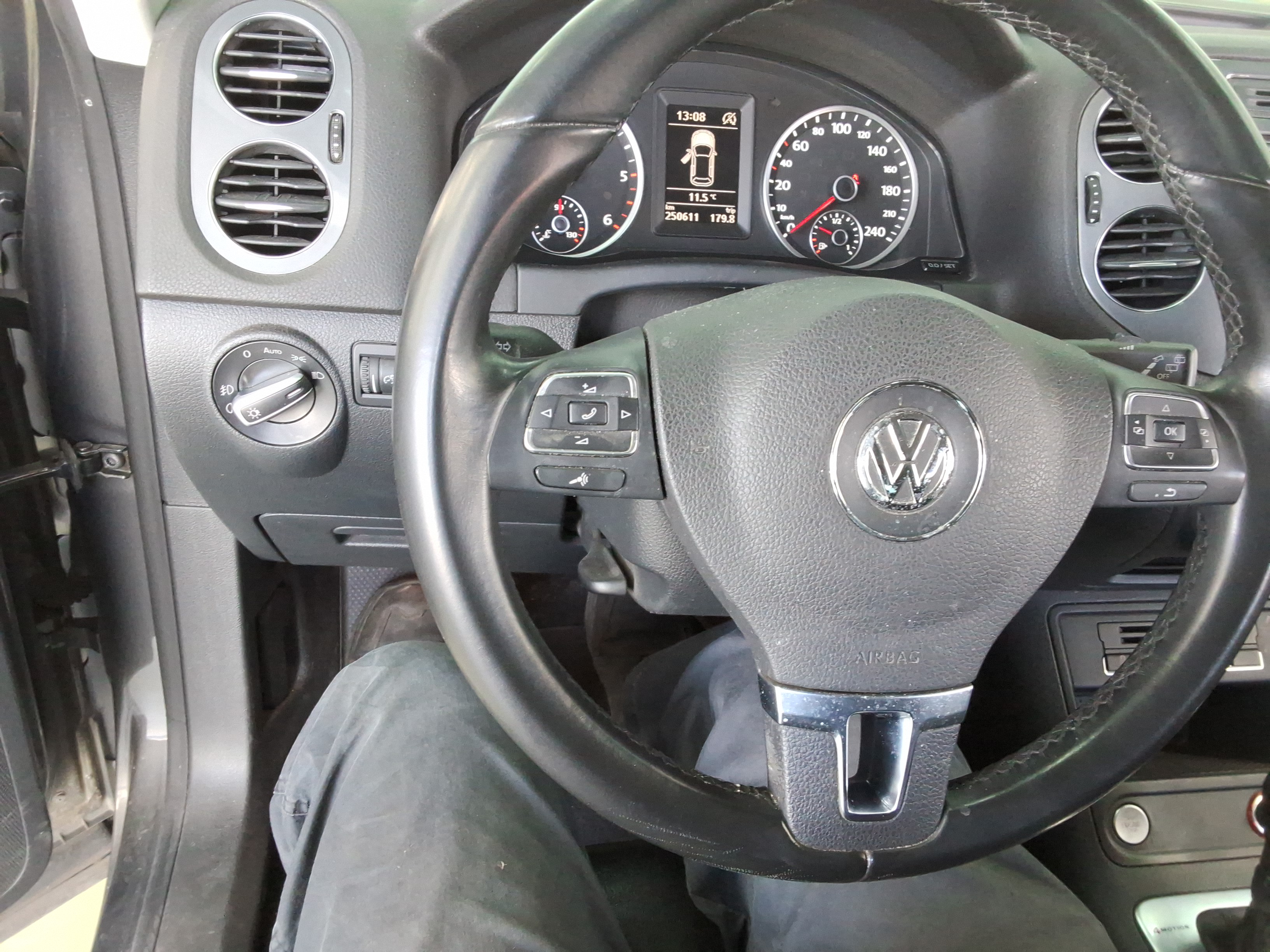 2015 - Volkswagen Tiguan