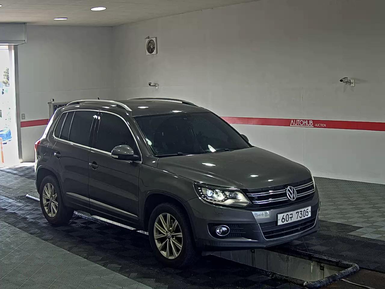 2015 - Volkswagen Tiguan