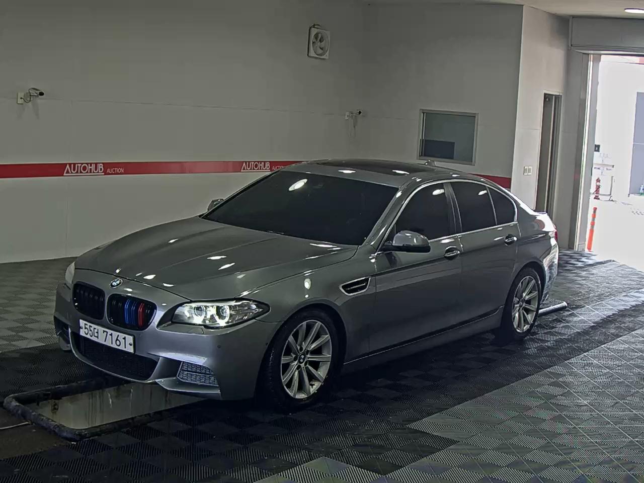 BMW 5시리즈 528i 세단 F10 (~현재)