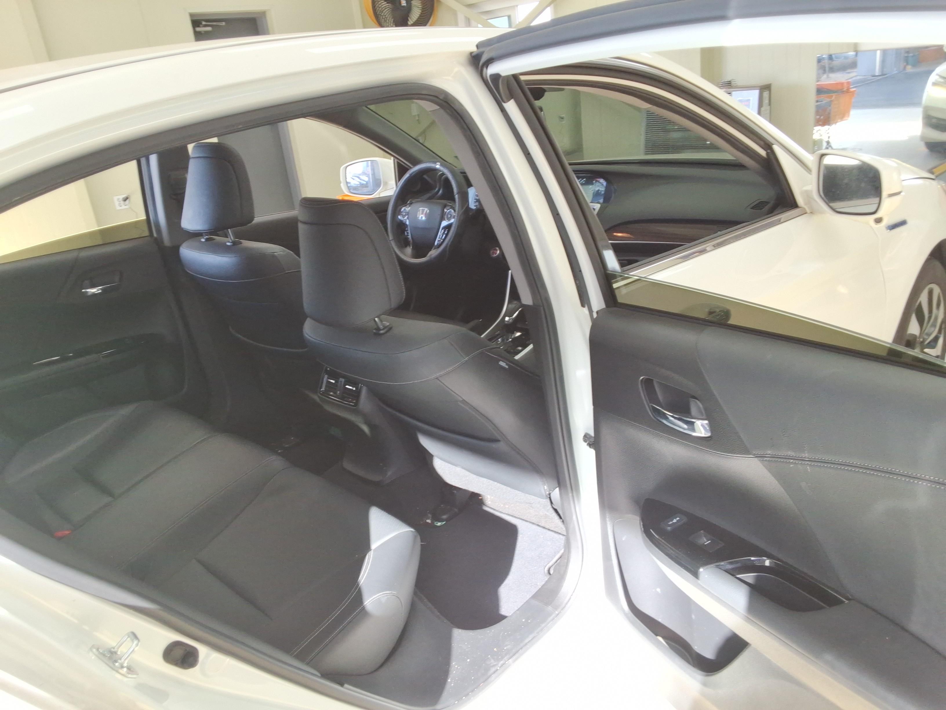 2017 - Honda New Accord