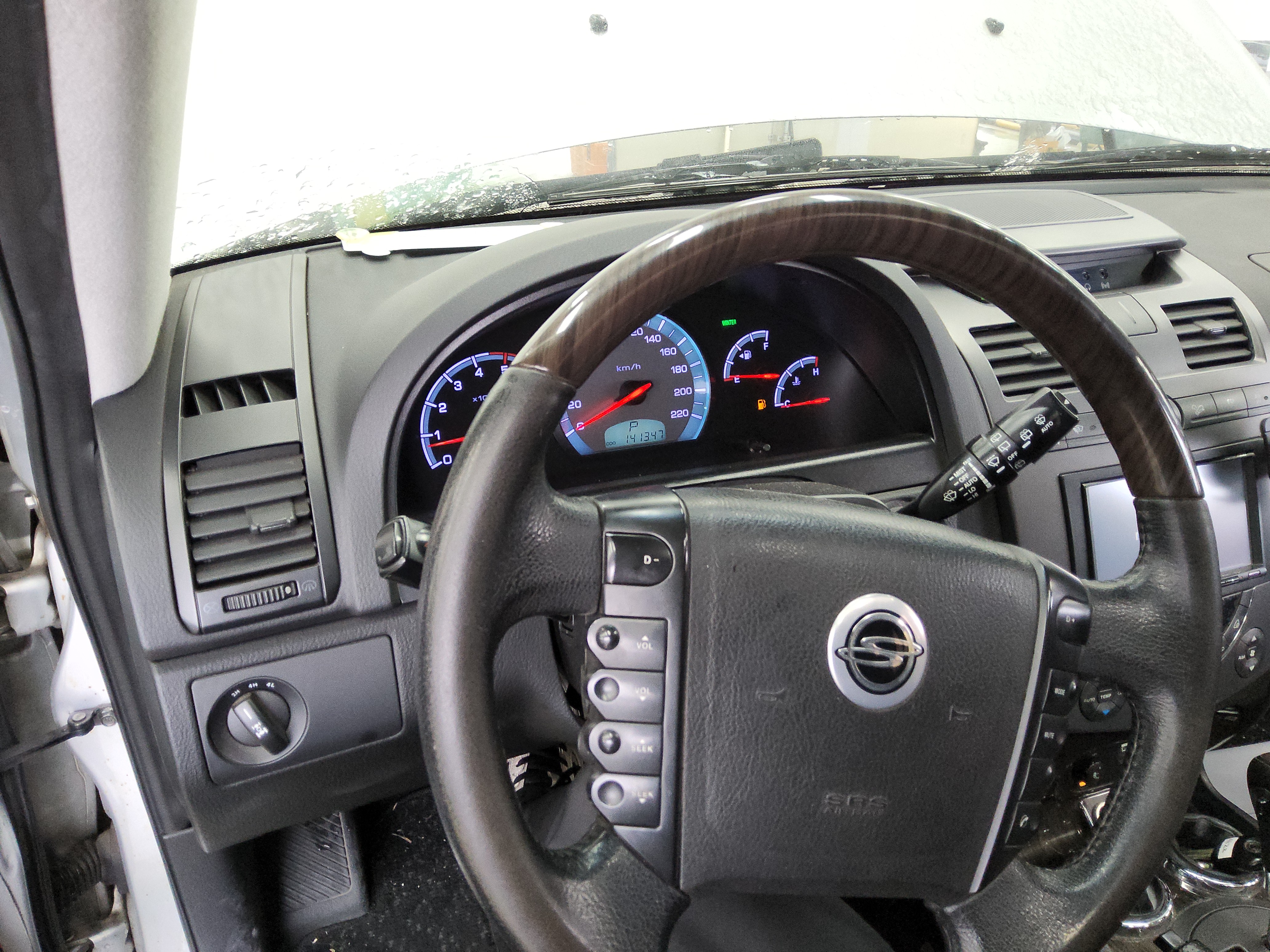 2011 - KG Mobility (SsangYong) Rexton