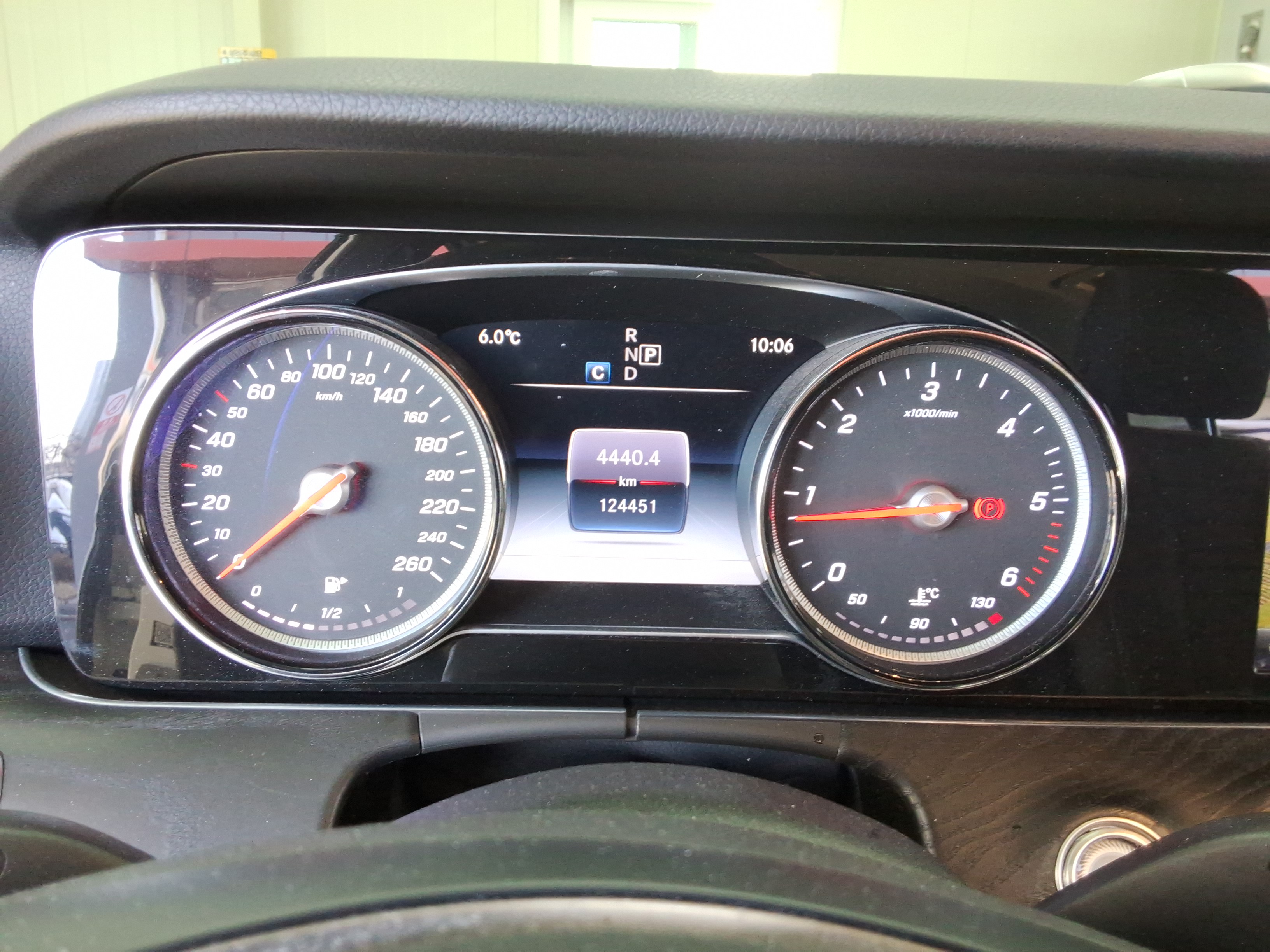 2018 - Mercedes-Benz E220d