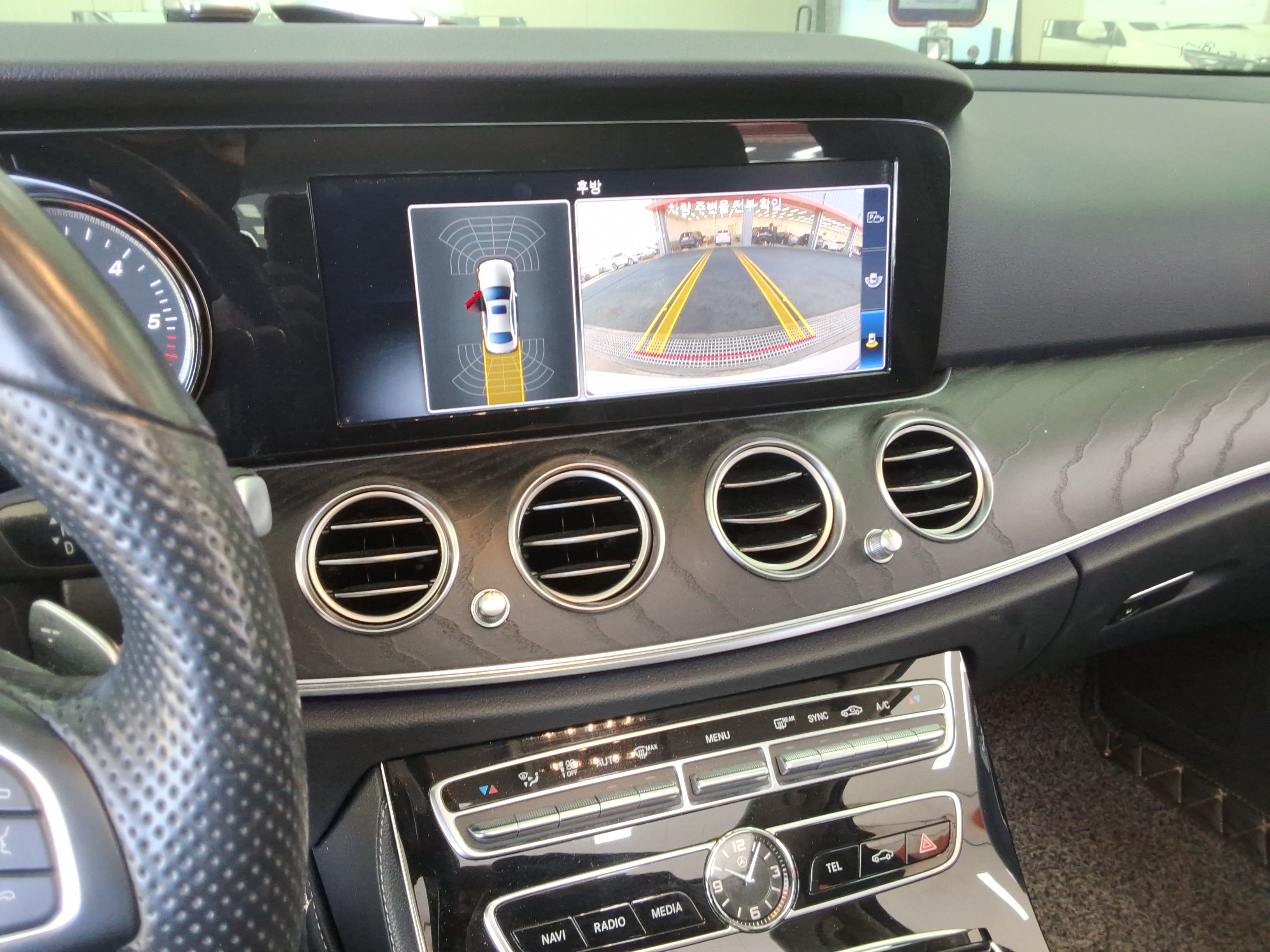 2018 - Mercedes-Benz E220d