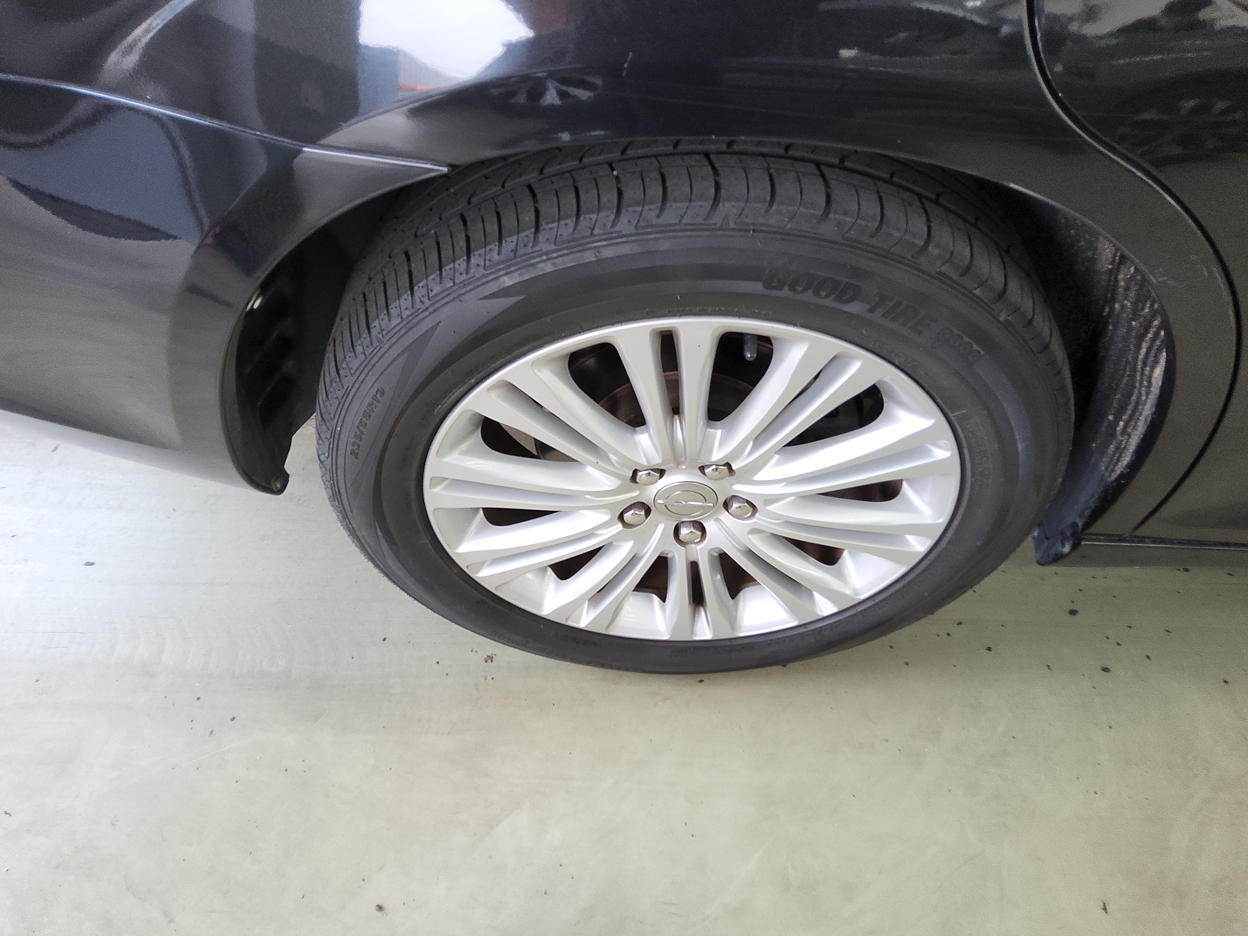 2014 - Chrysler 300C