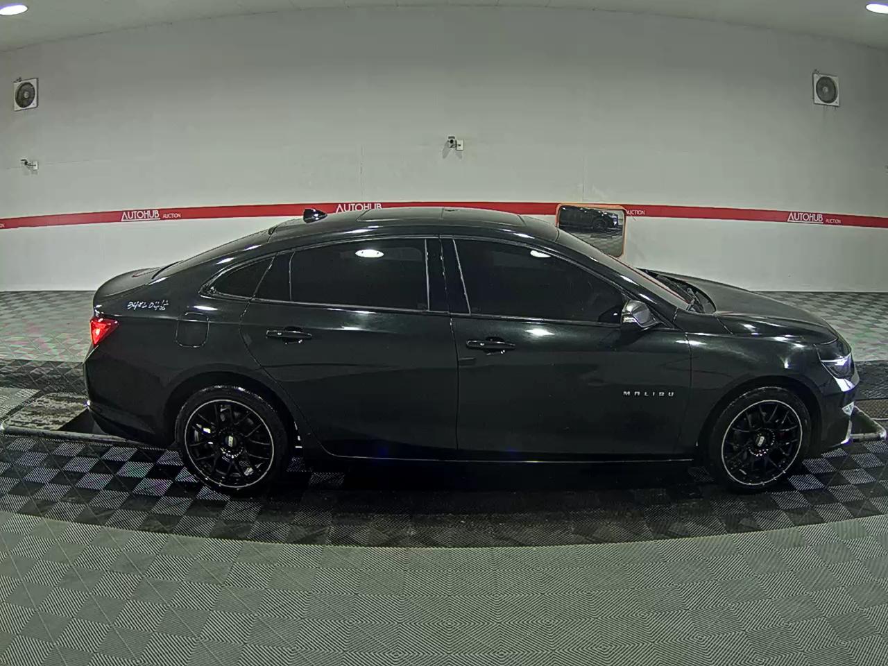 2017 - Chevrolet Malibu