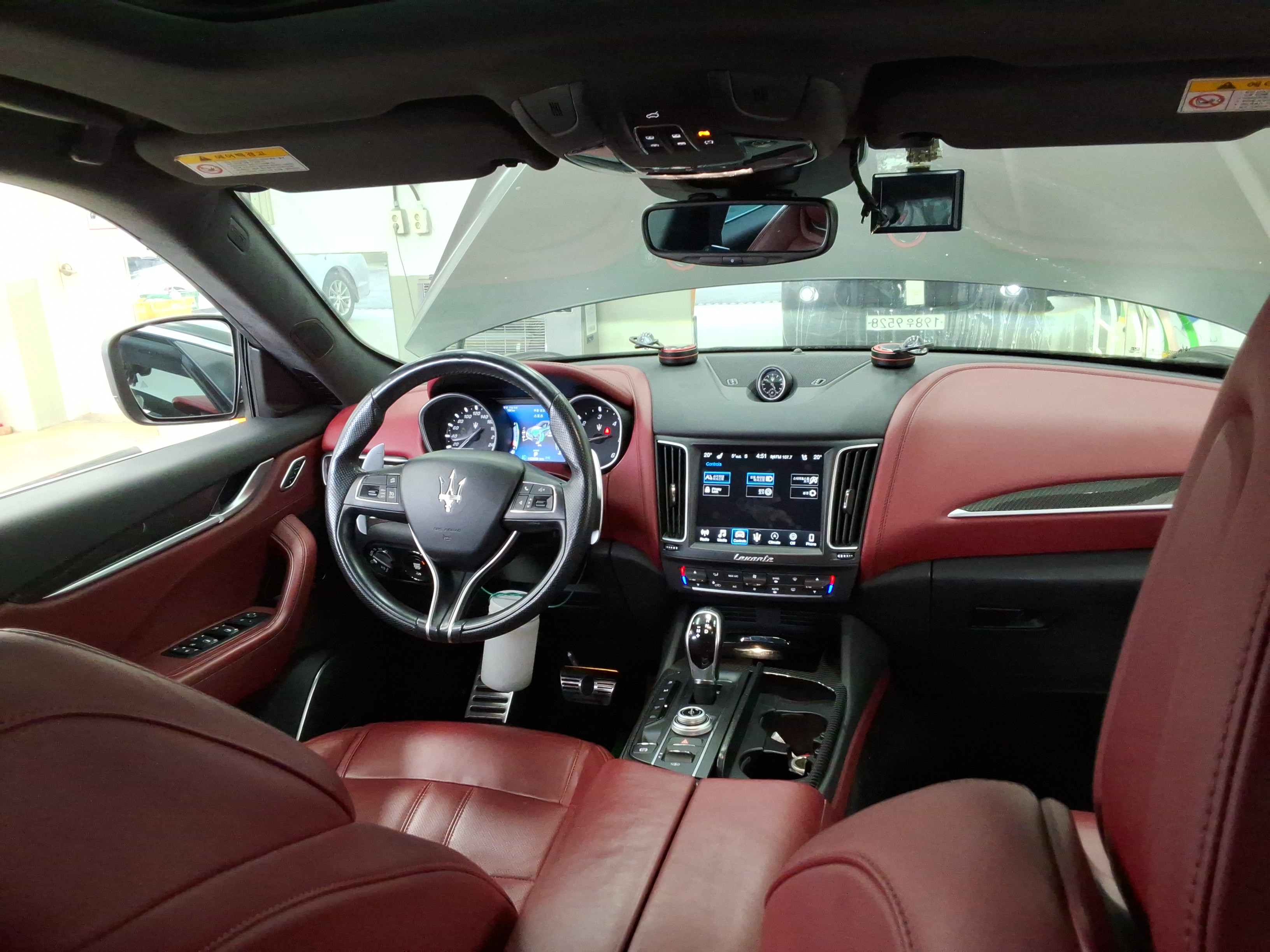 2018 - Maserati Levante