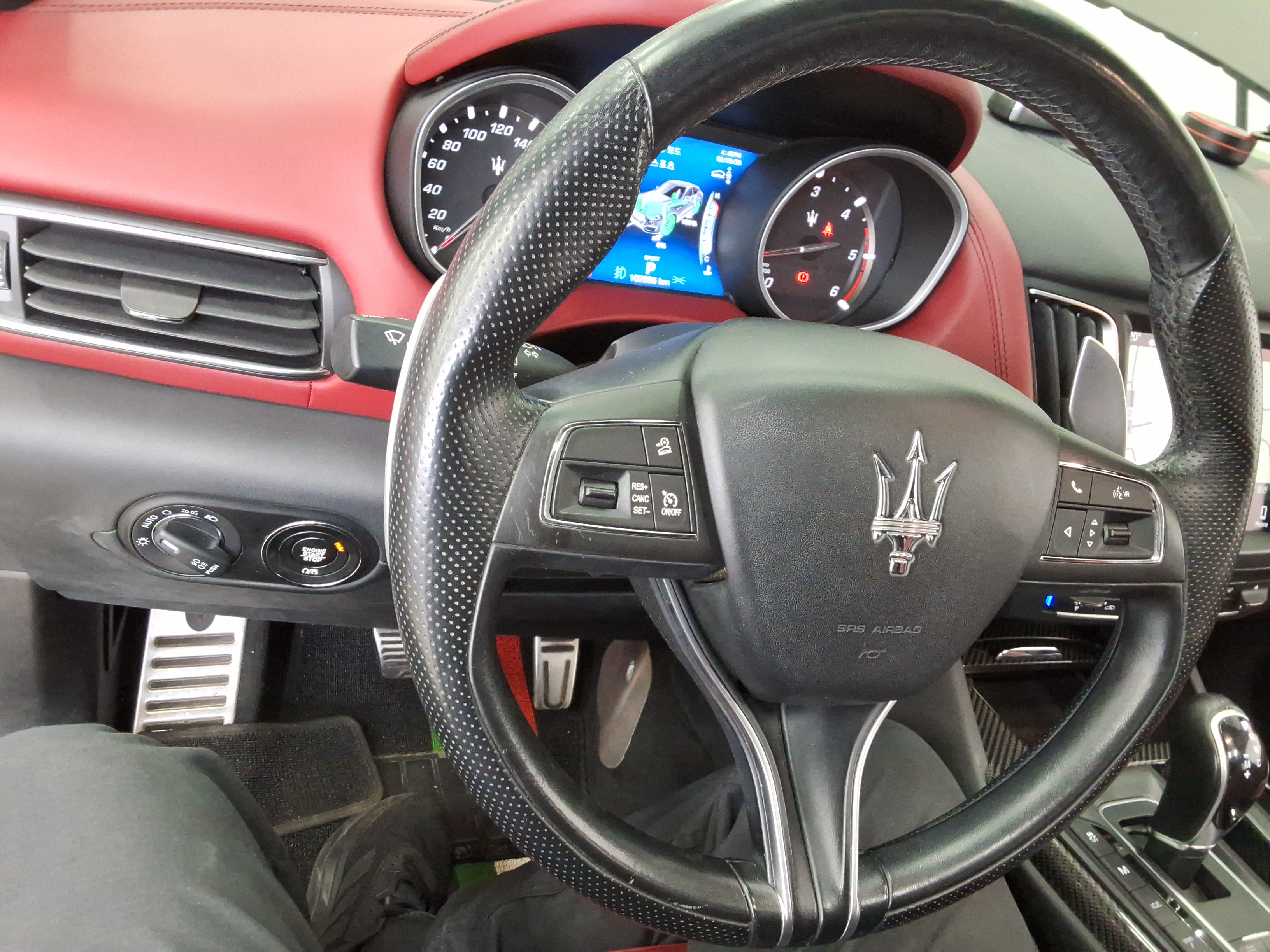 2018 - Maserati Levante