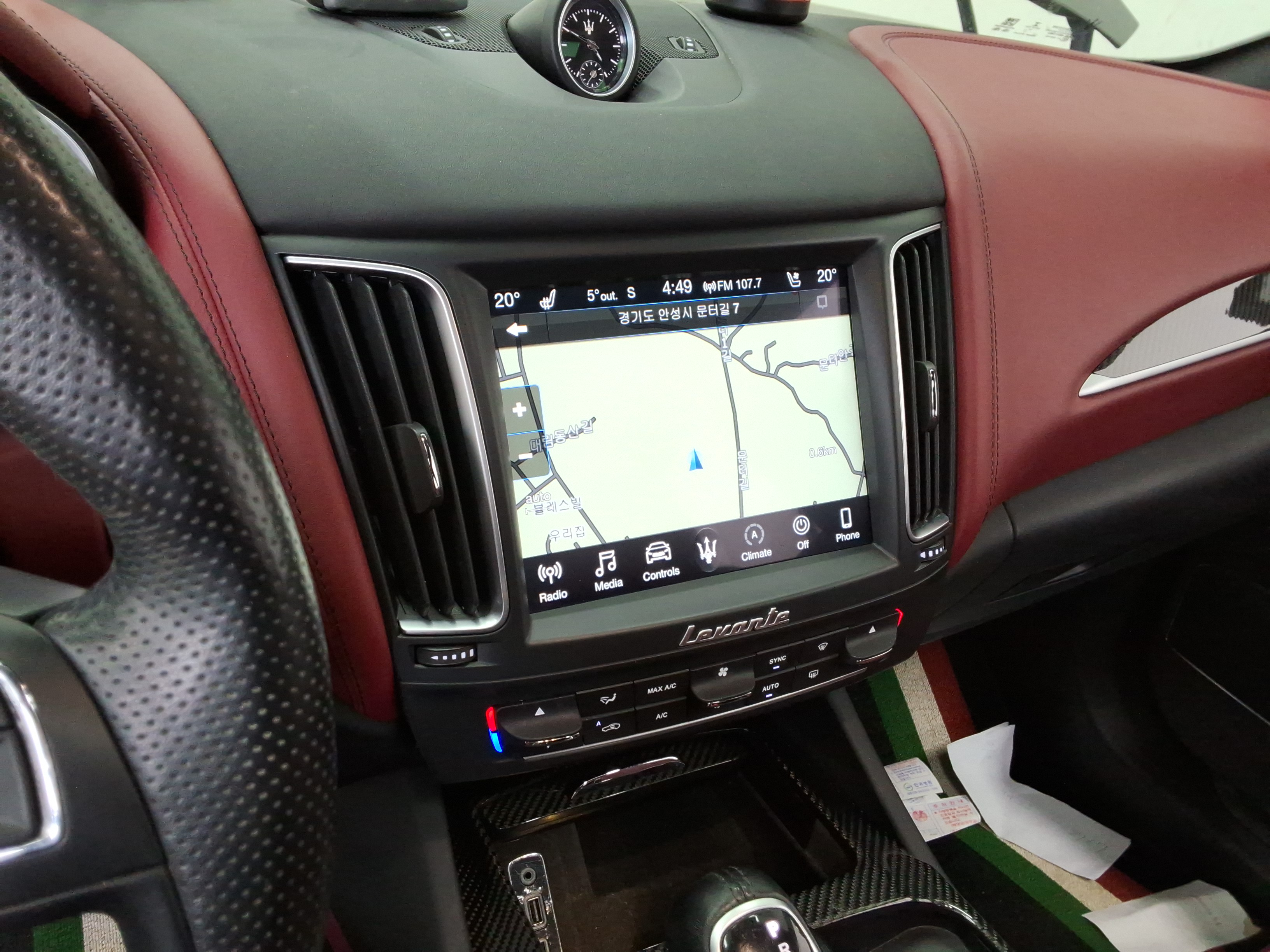 2018 - Maserati Levante