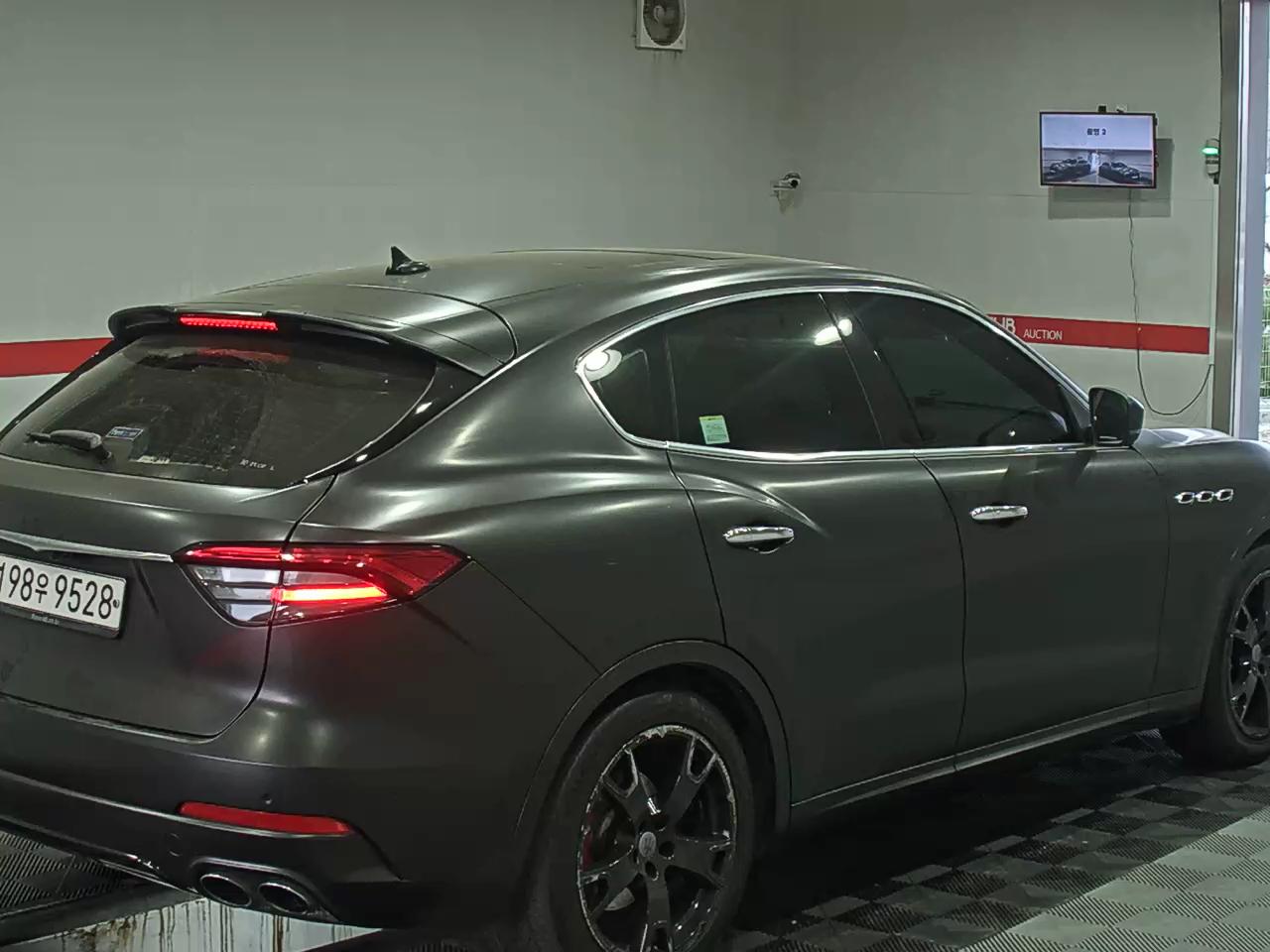 2018 - Maserati Levante