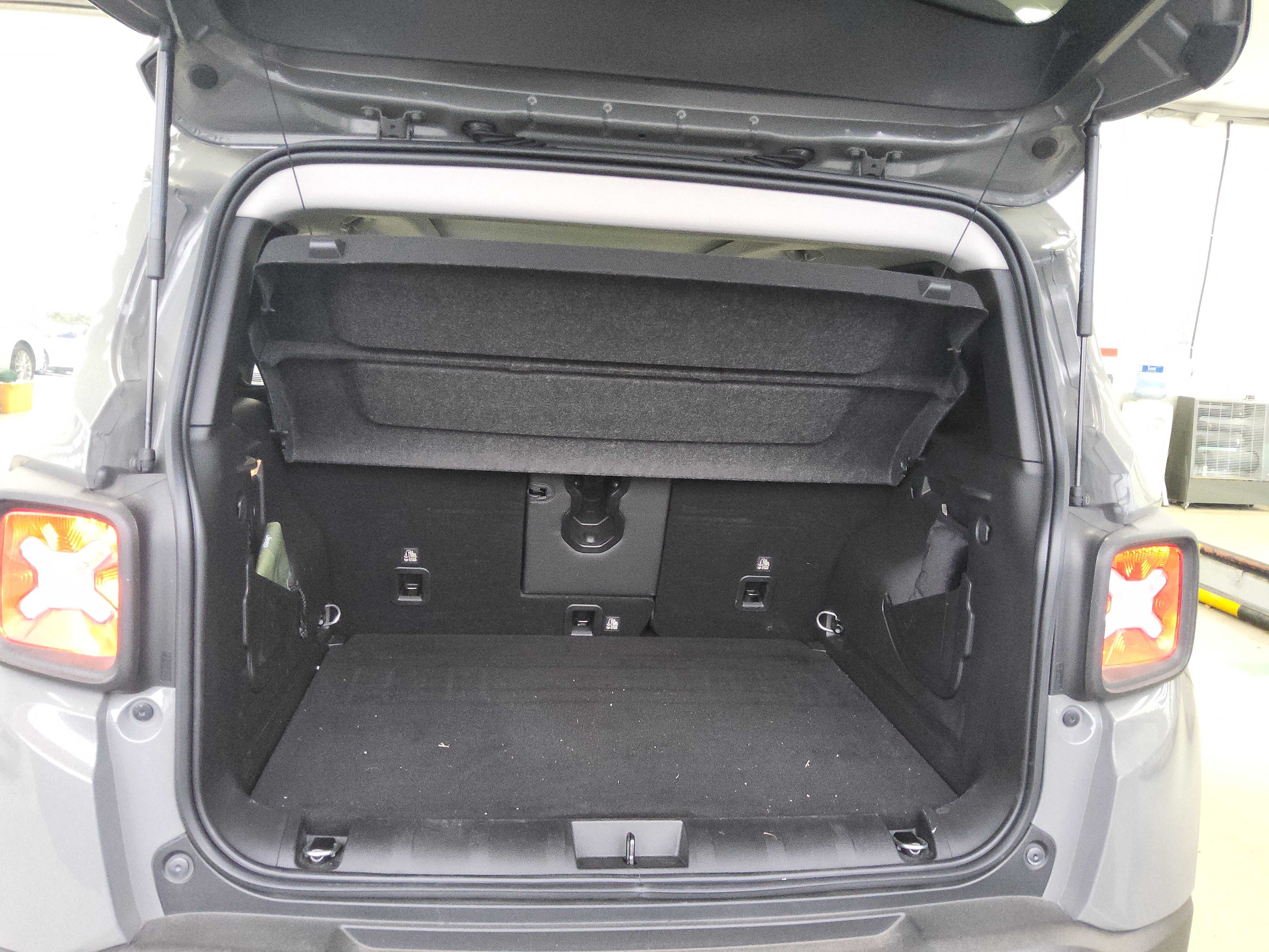 2022 - Jeep Renegade