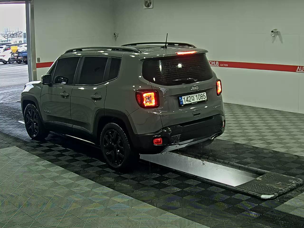 2022 - Jeep Renegade