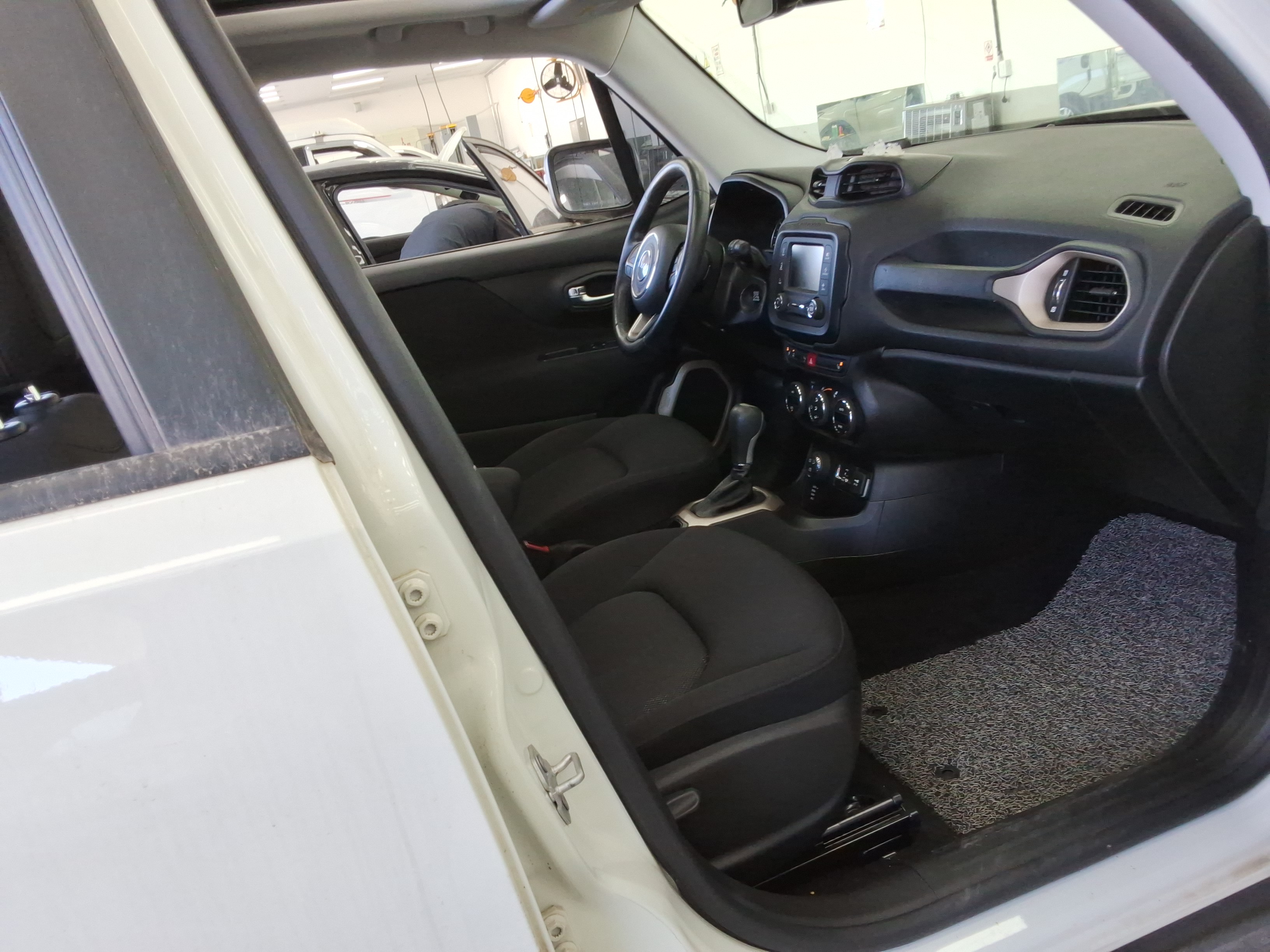 2016 - Jeep Renegade