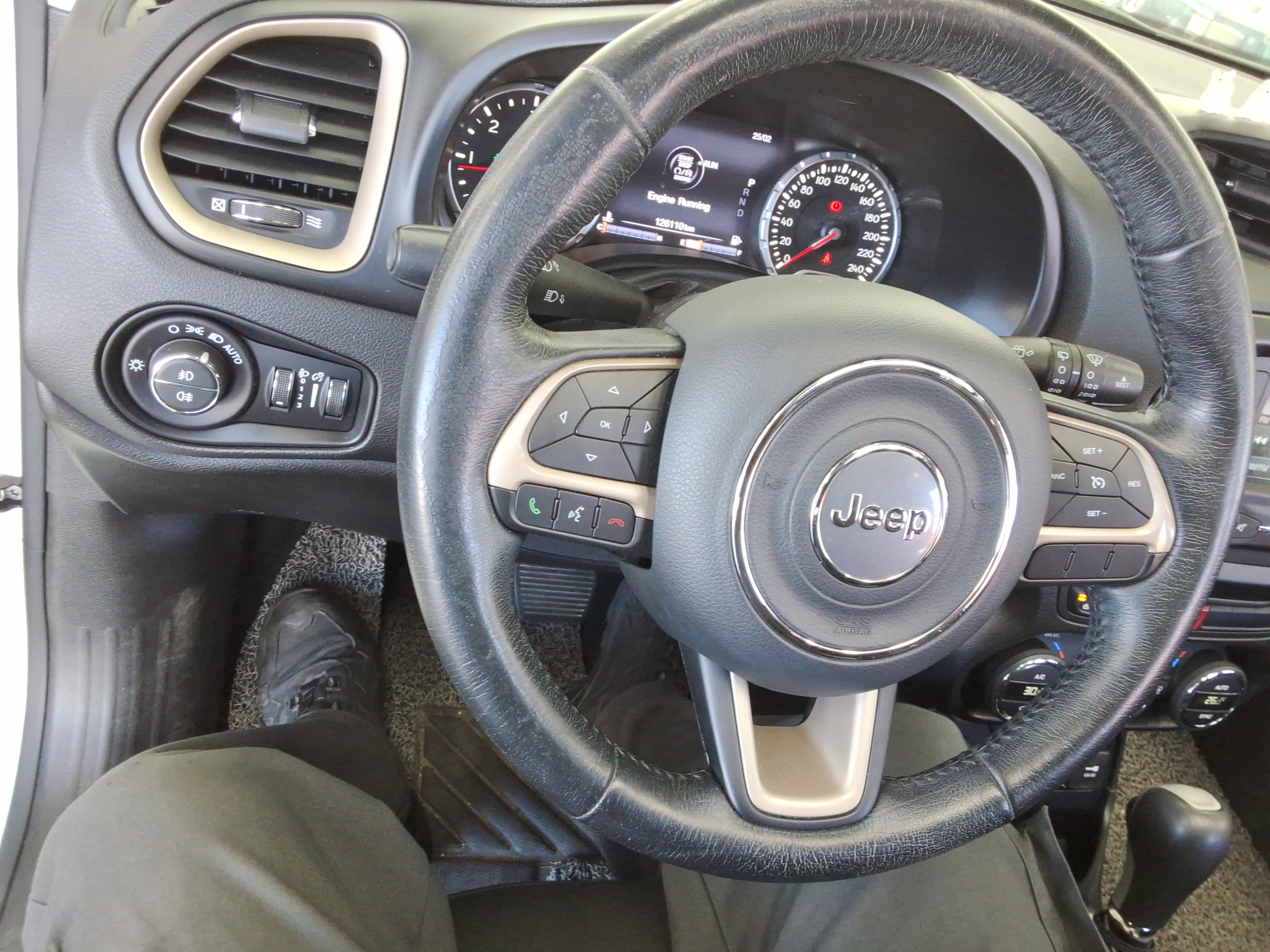 2016 - Jeep Renegade