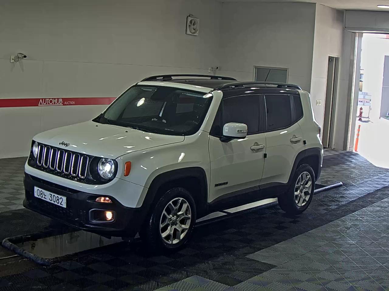 지프 레니게이드(~현재) 론지튜드