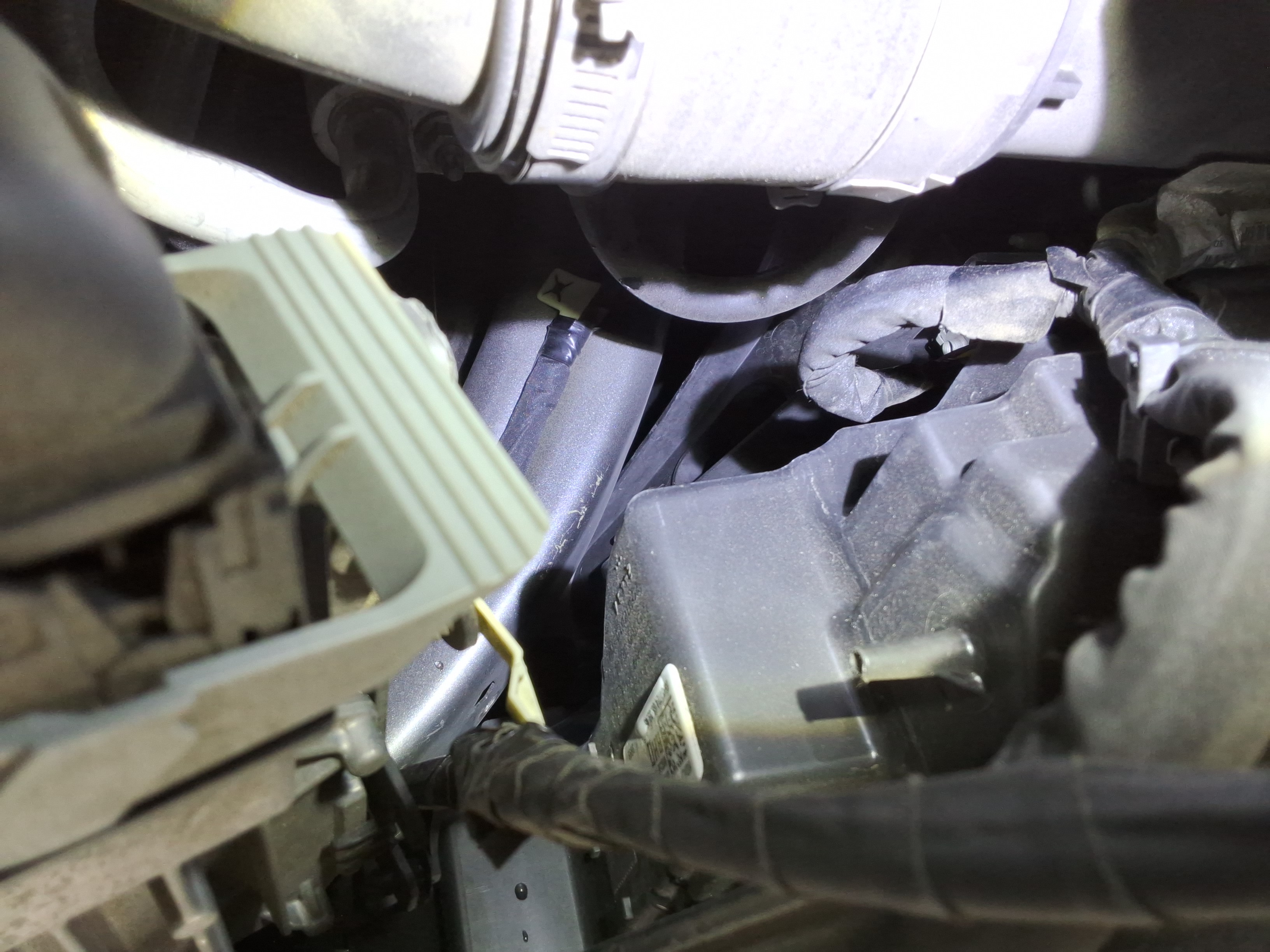 2021 - Ford Explorer