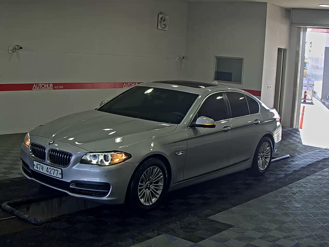 BMW 5시리즈 520d F10