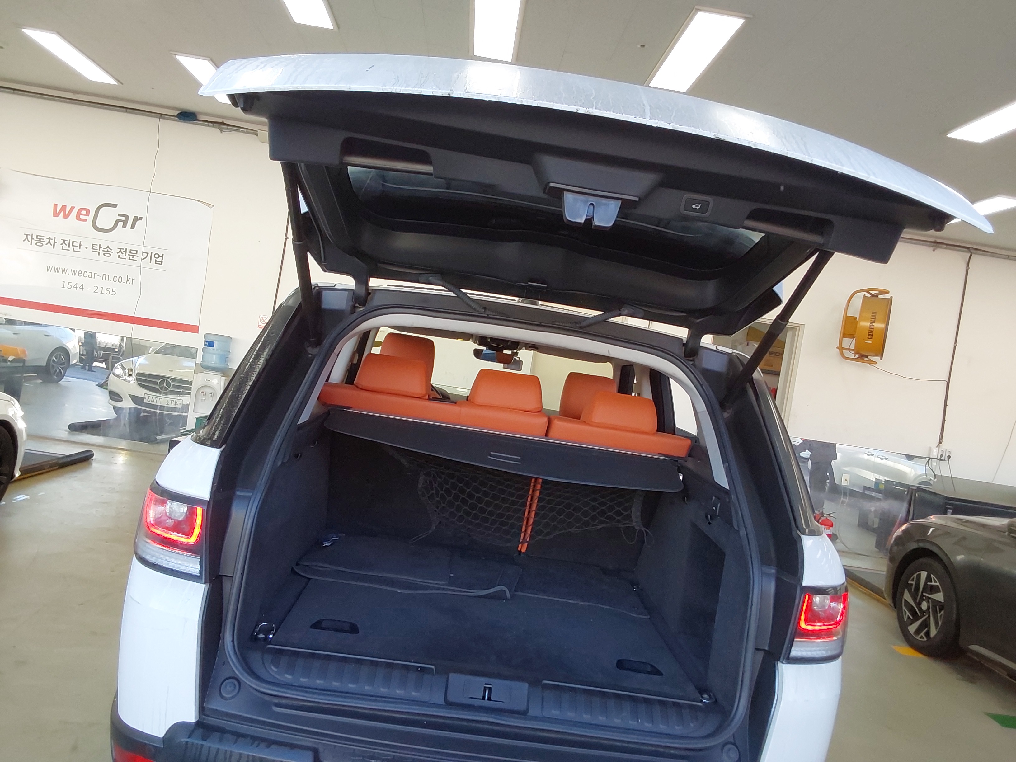 2017 - Land Rover Range Rover