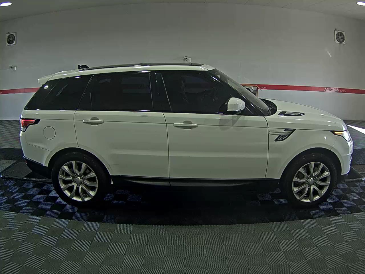 2017 - Land Rover Range Rover