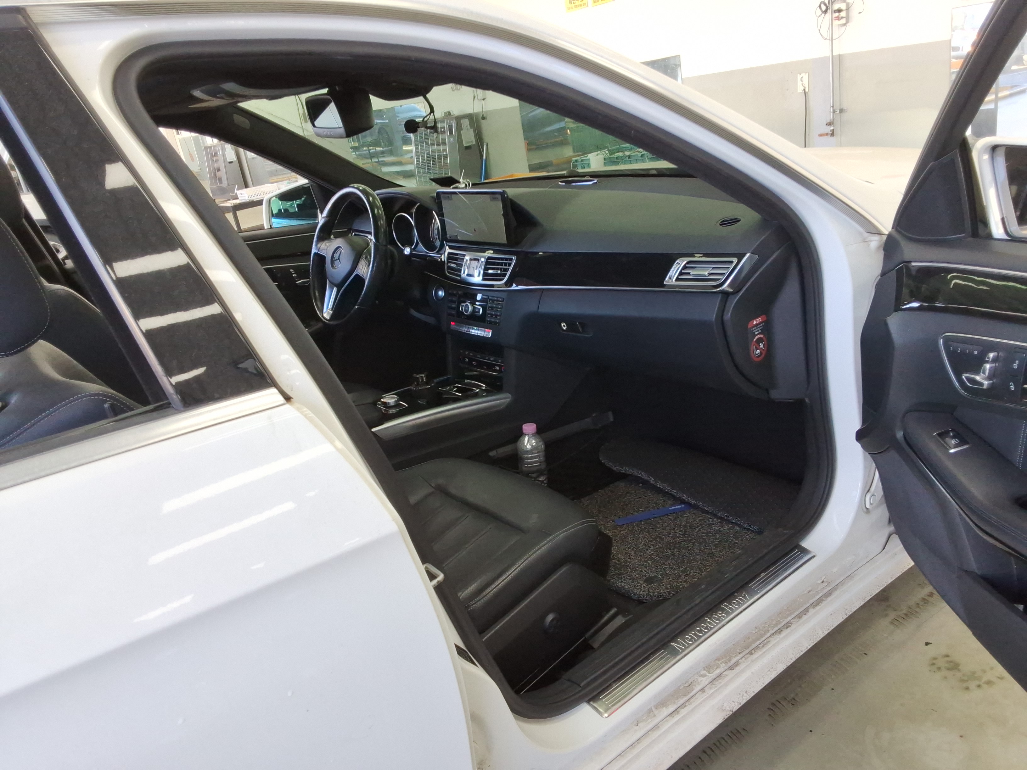 2014 - Mercedes-Benz E250