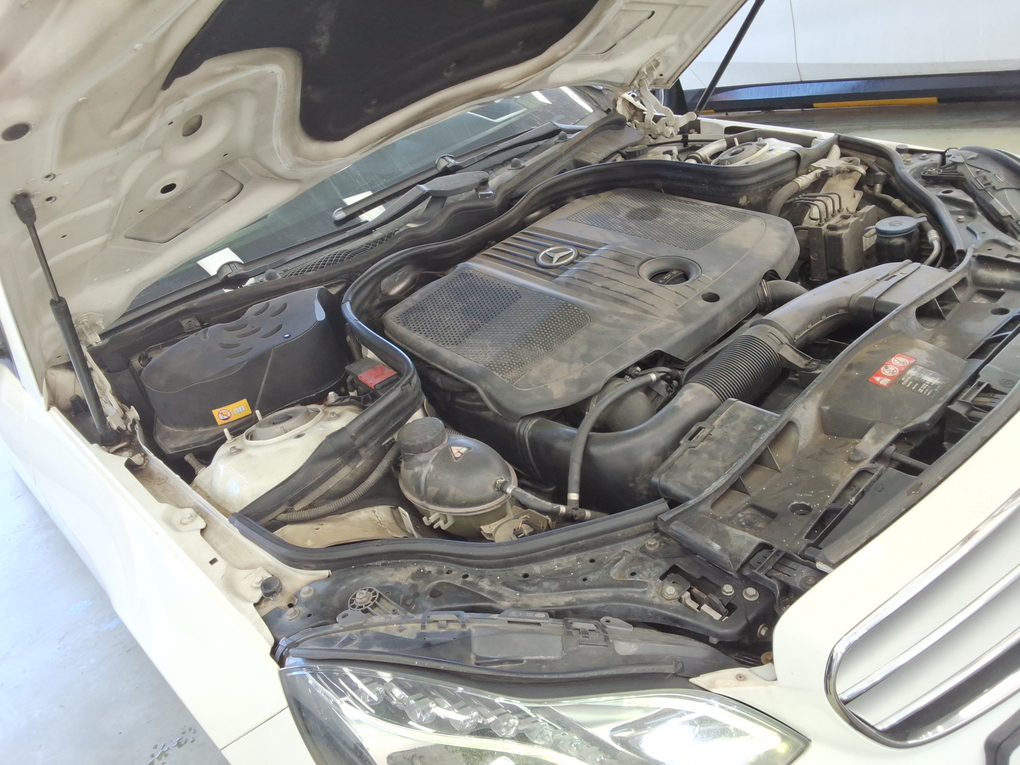 2014 - Mercedes-Benz E250