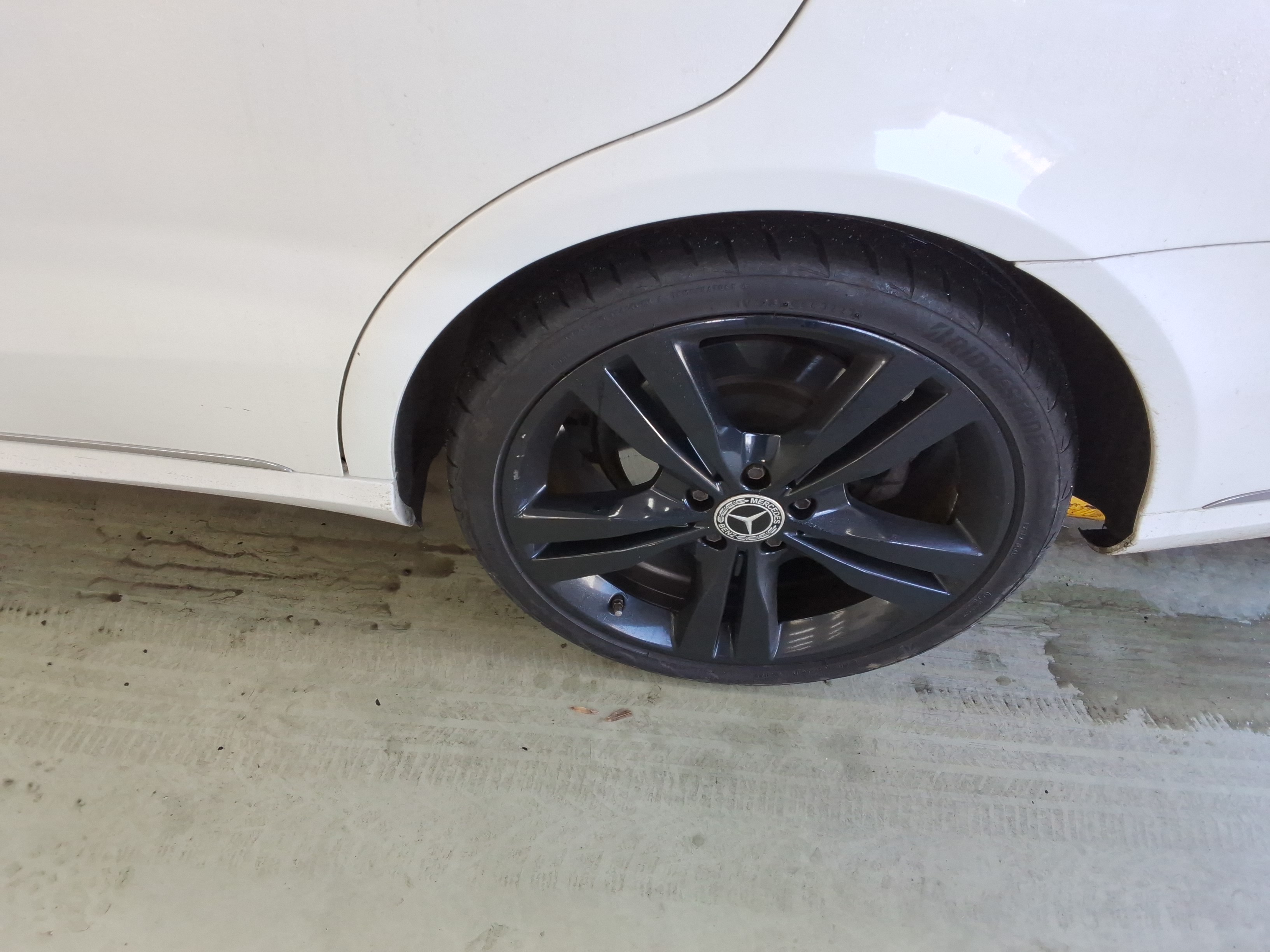 2014 - Mercedes-Benz E250