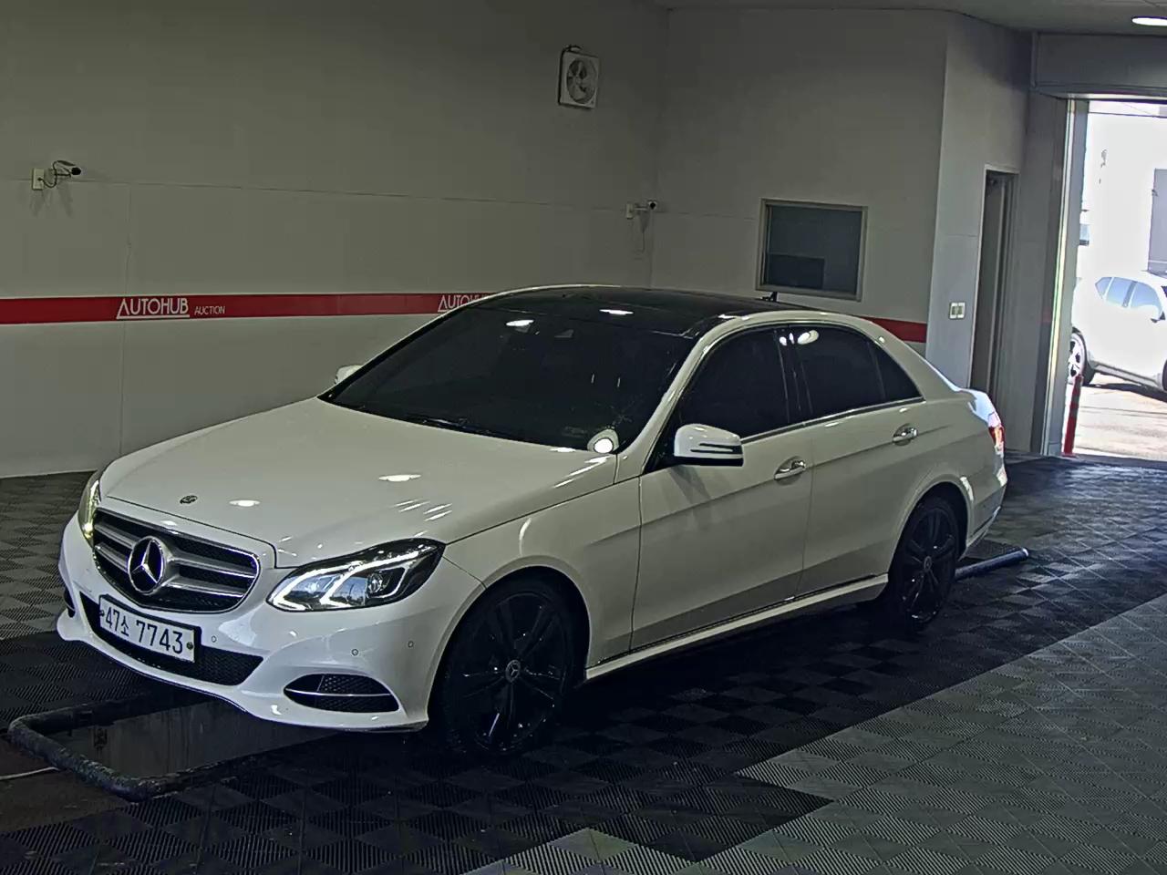 벤츠 클래스 E250 CDI W212 ()