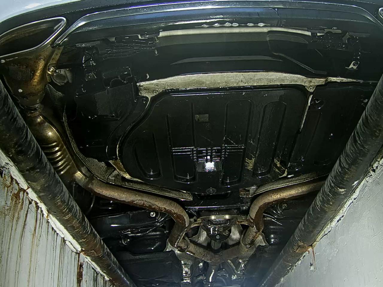 2014 - Mercedes-Benz E250