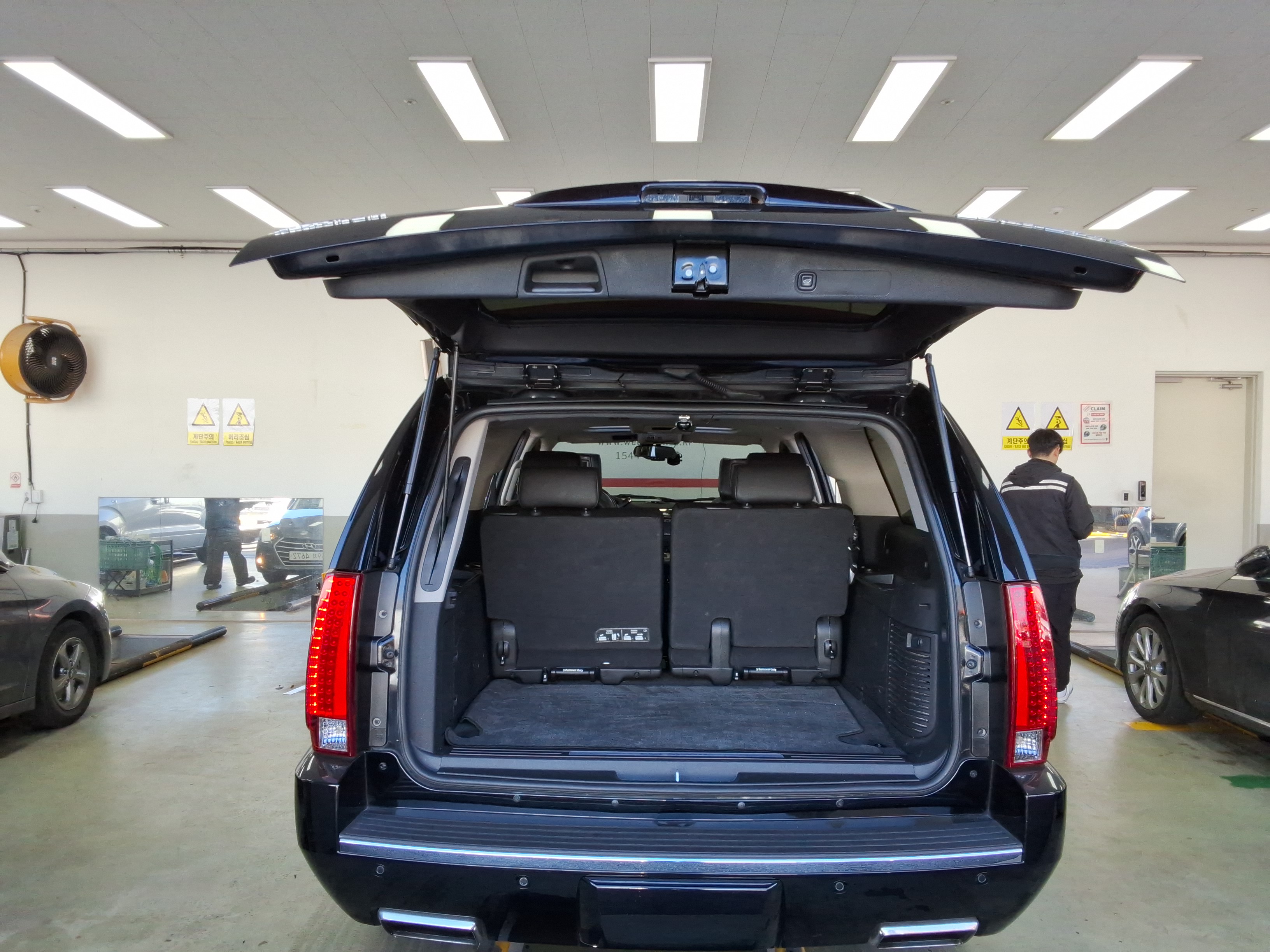 2012 - Cadillac Escalade