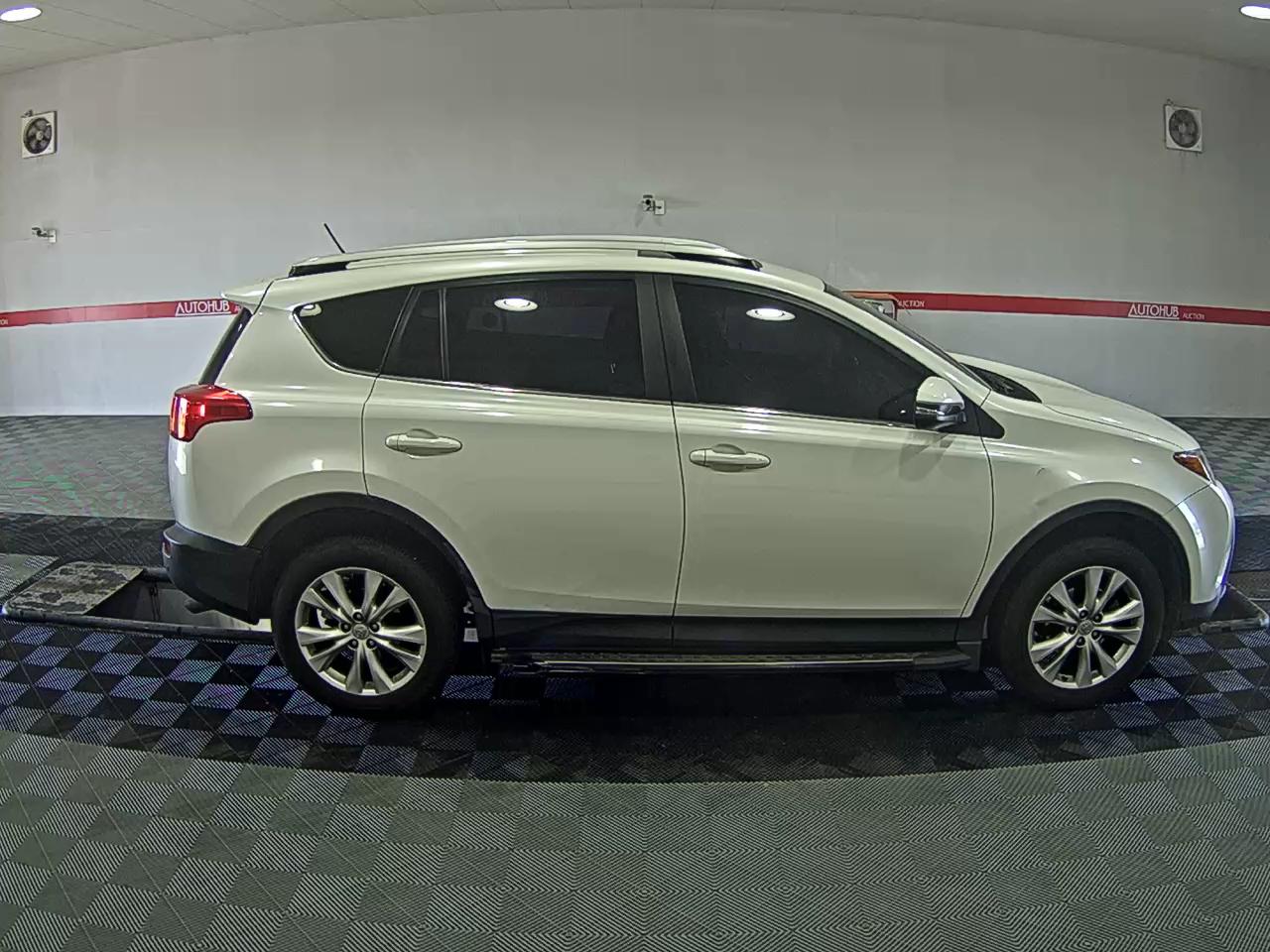 2014 - Toyota RAV4