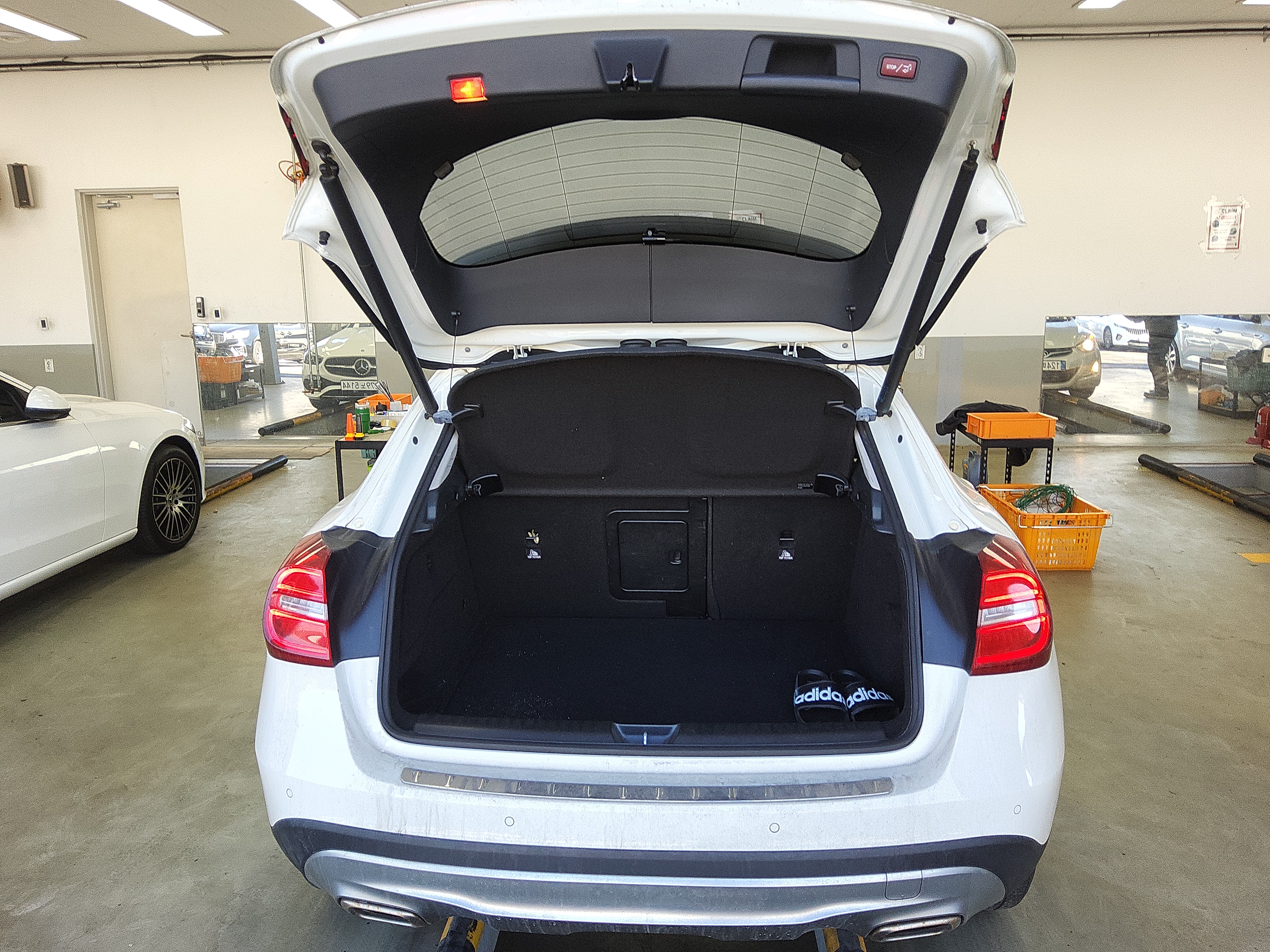 2016 - Mercedes-Benz GLA200