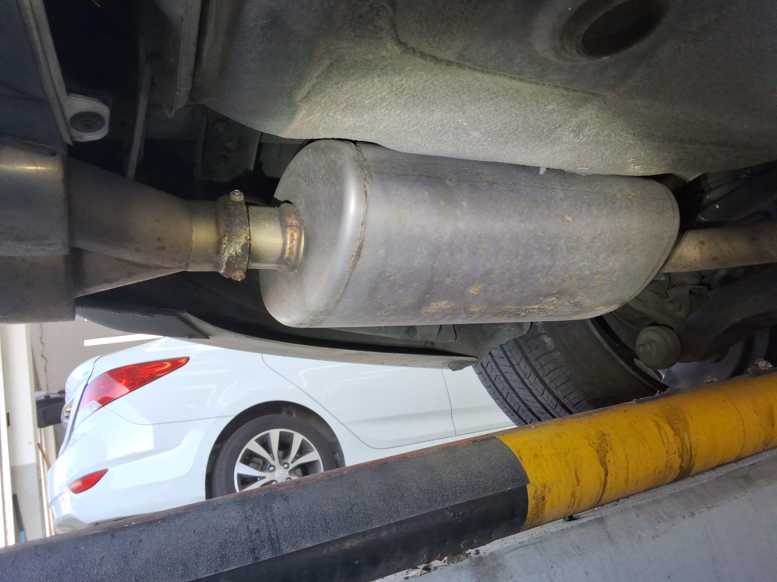 2011 - Hyundai Sonata