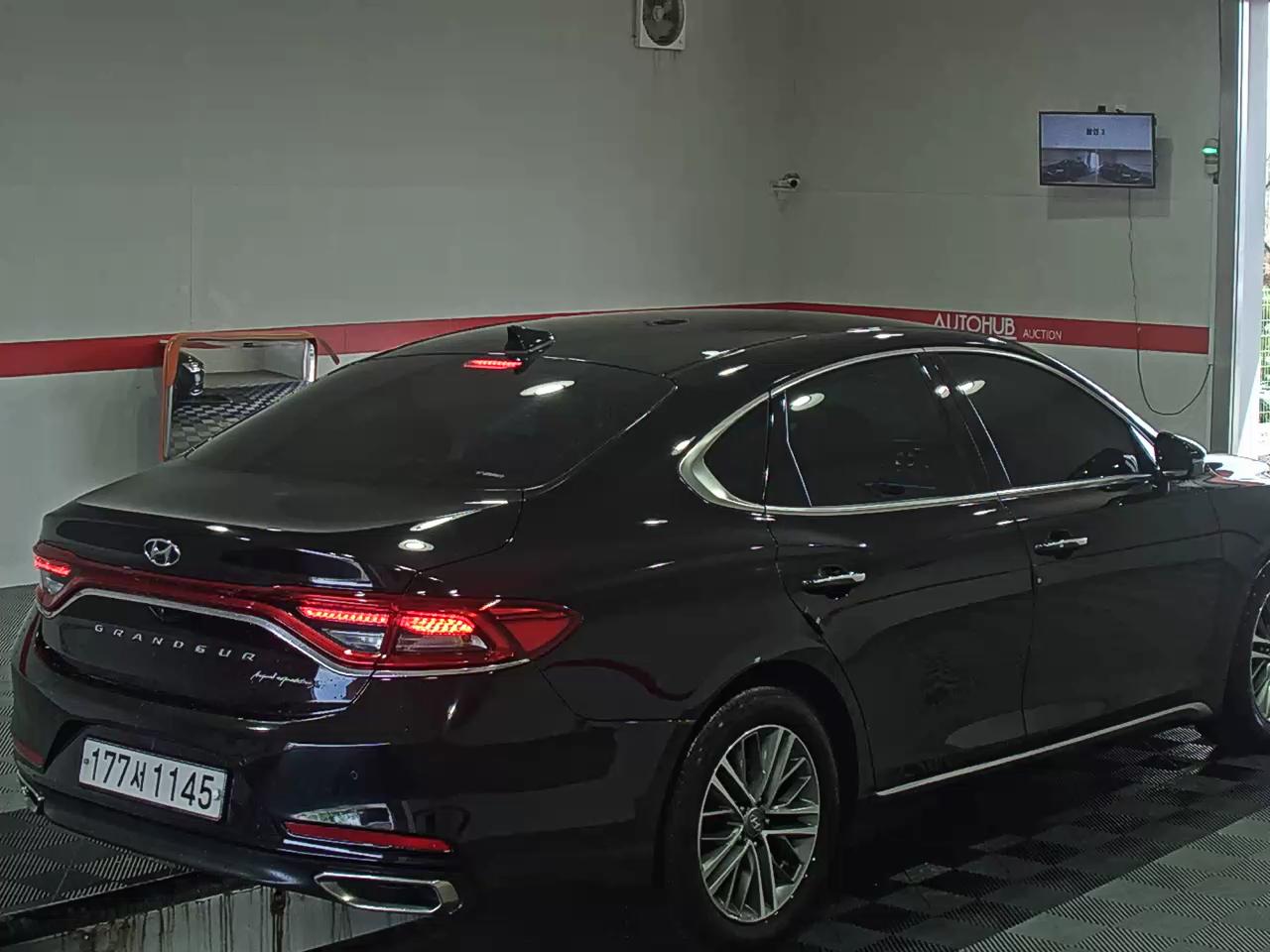 2019 - Hyundai Grandeur