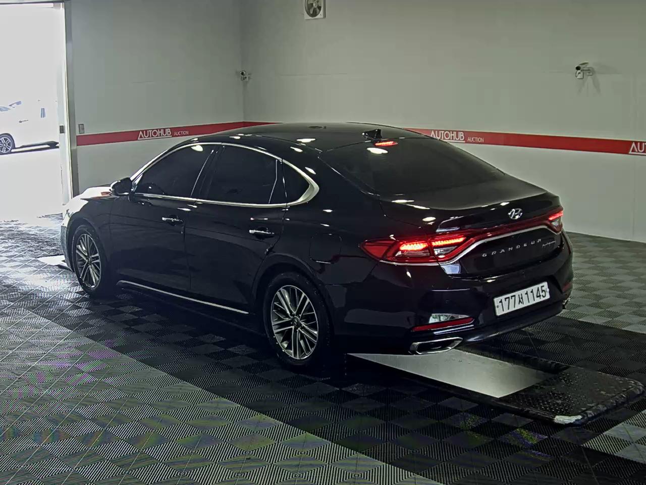 2019 - Hyundai Grandeur