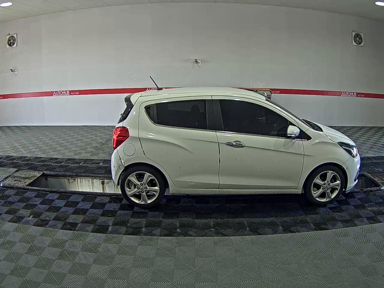 2016 - Chevrolet Spark