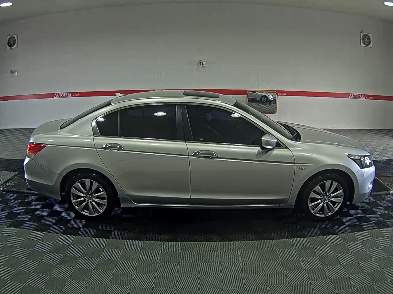 2012 - Honda New Accord