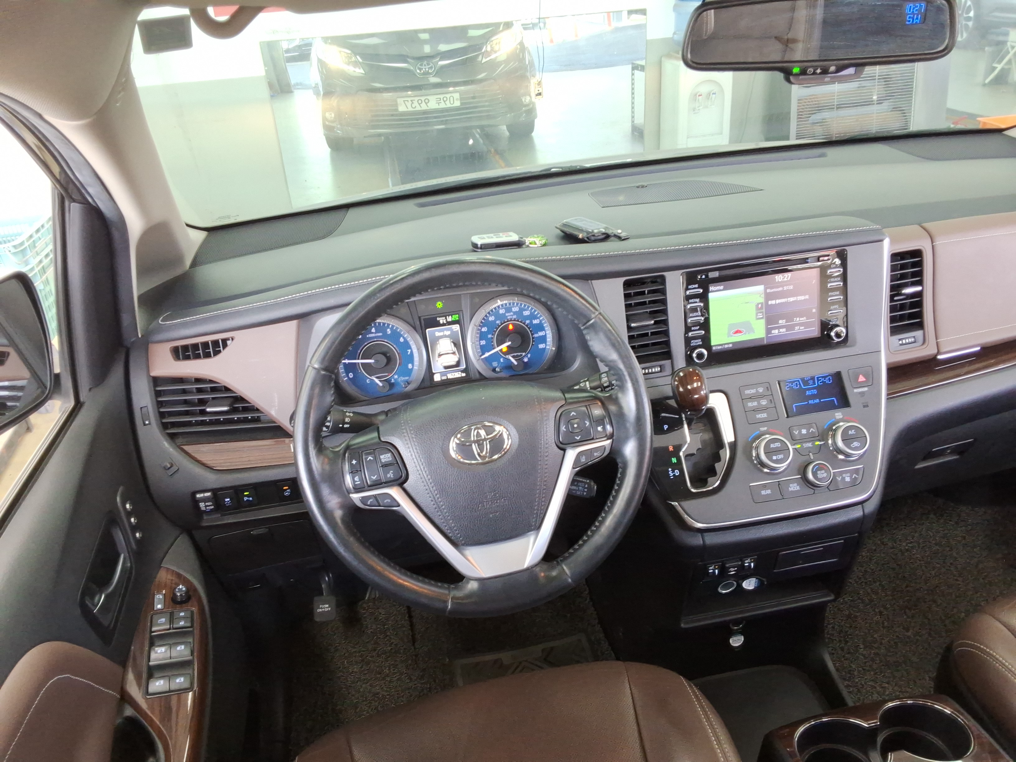 2019 - Toyota Sienna