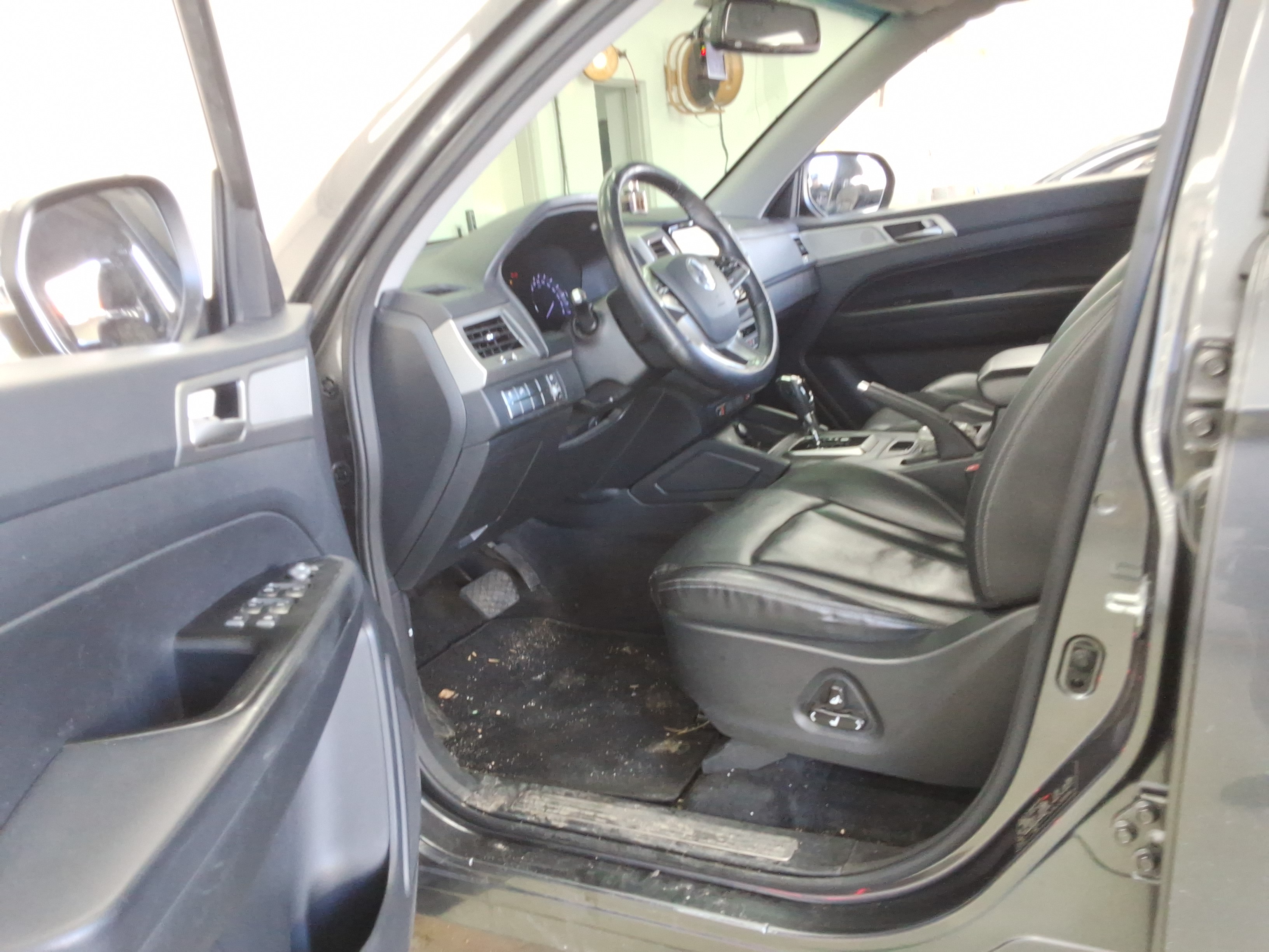 2019 - KG Mobility (SsangYong) Rexton