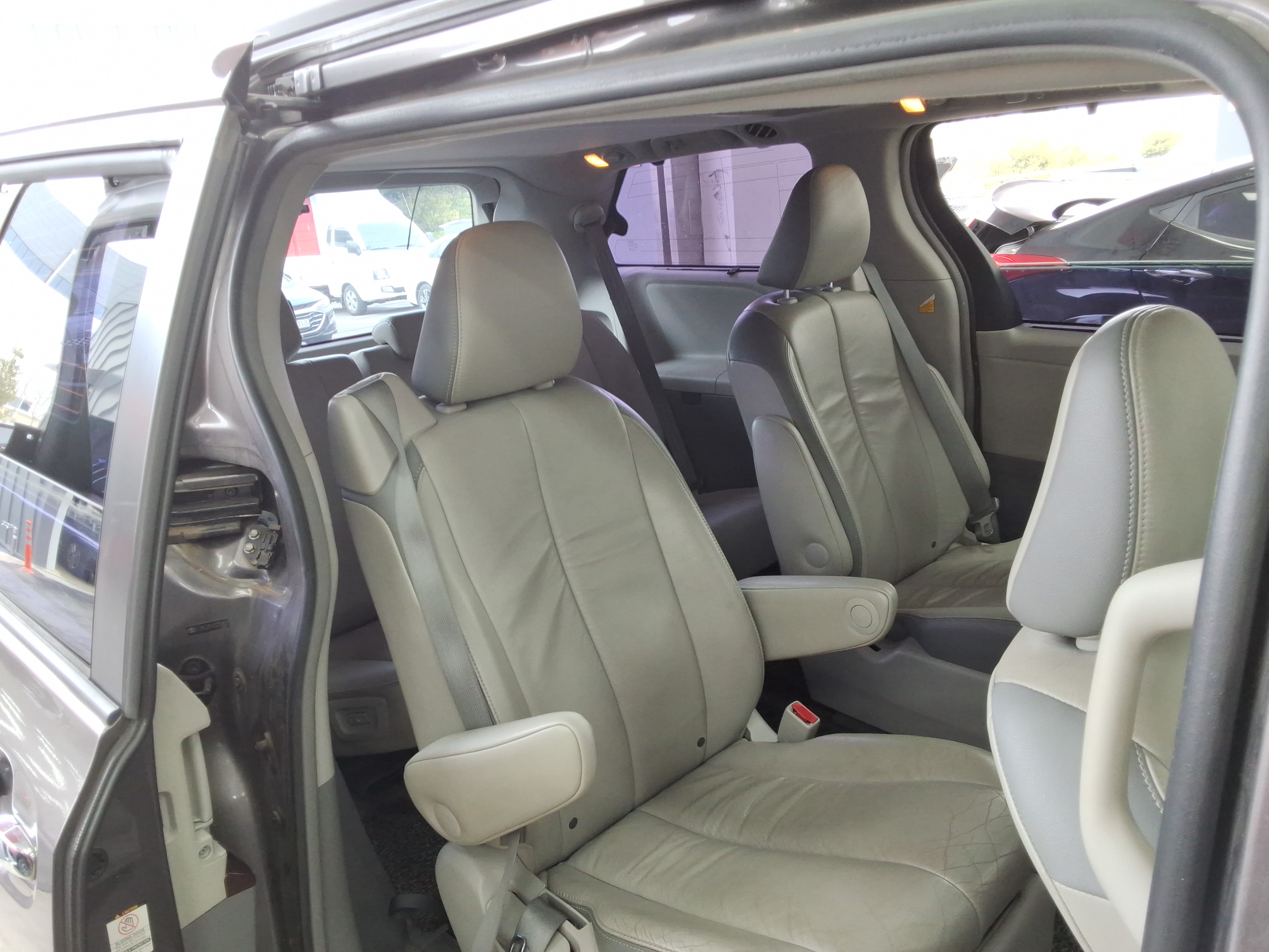 2012 - Toyota Sienna