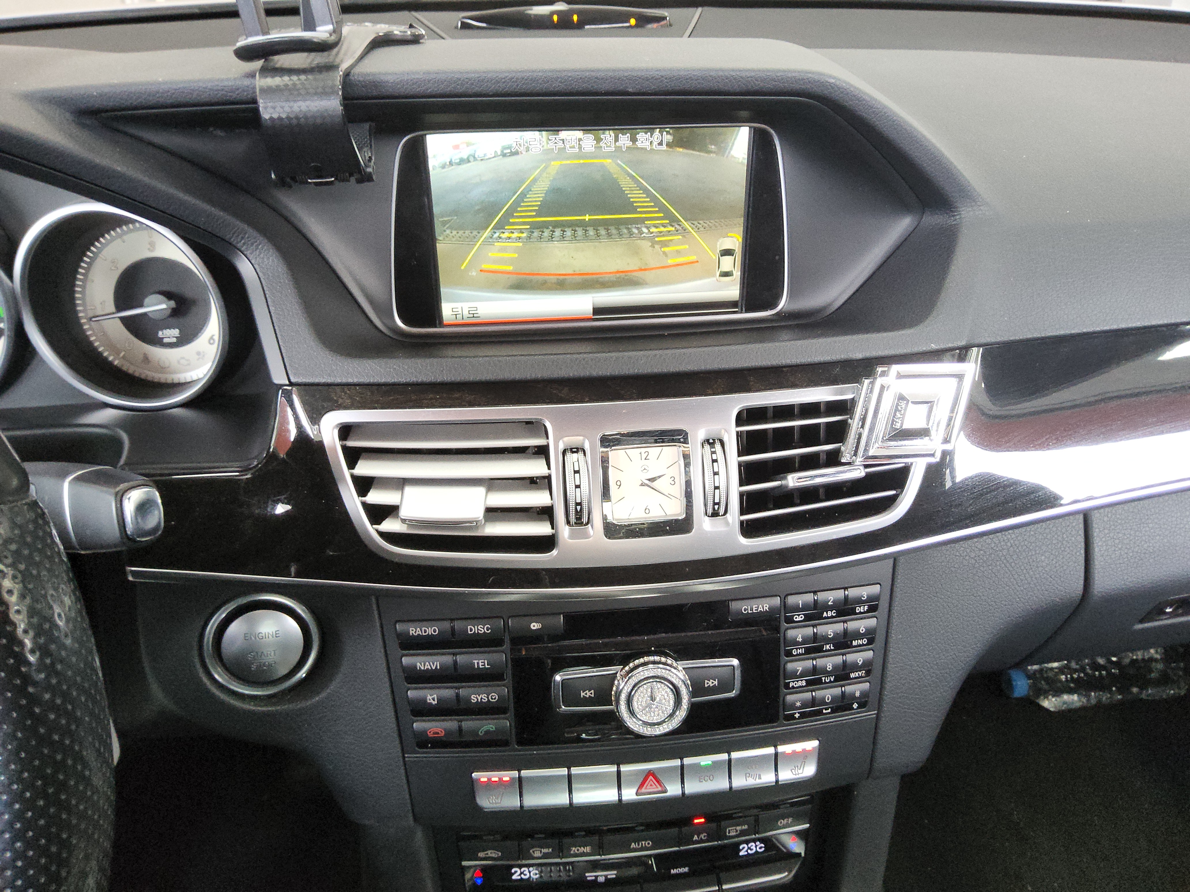 2014 - Mercedes-Benz E250