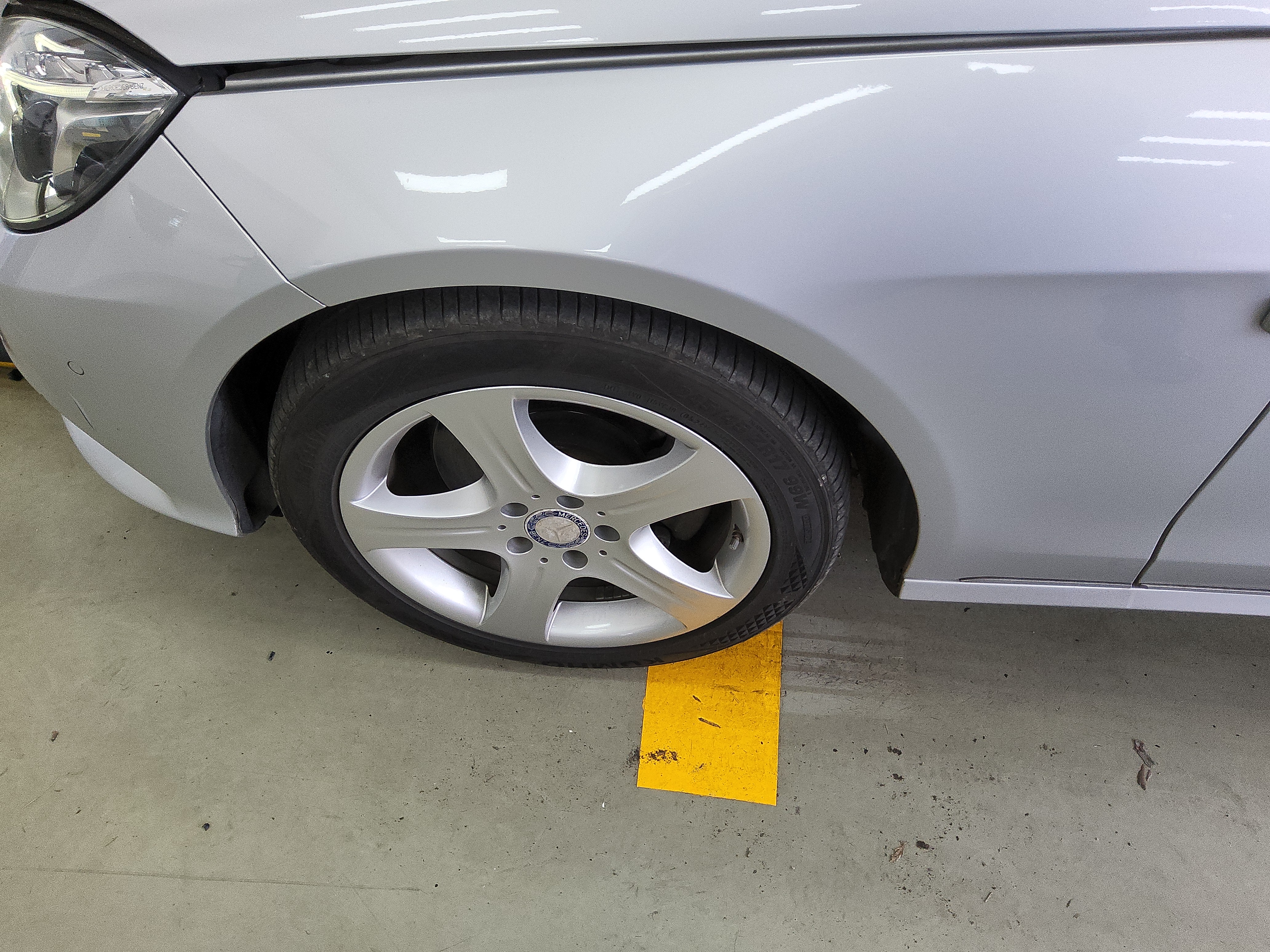 2014 - Mercedes-Benz E250