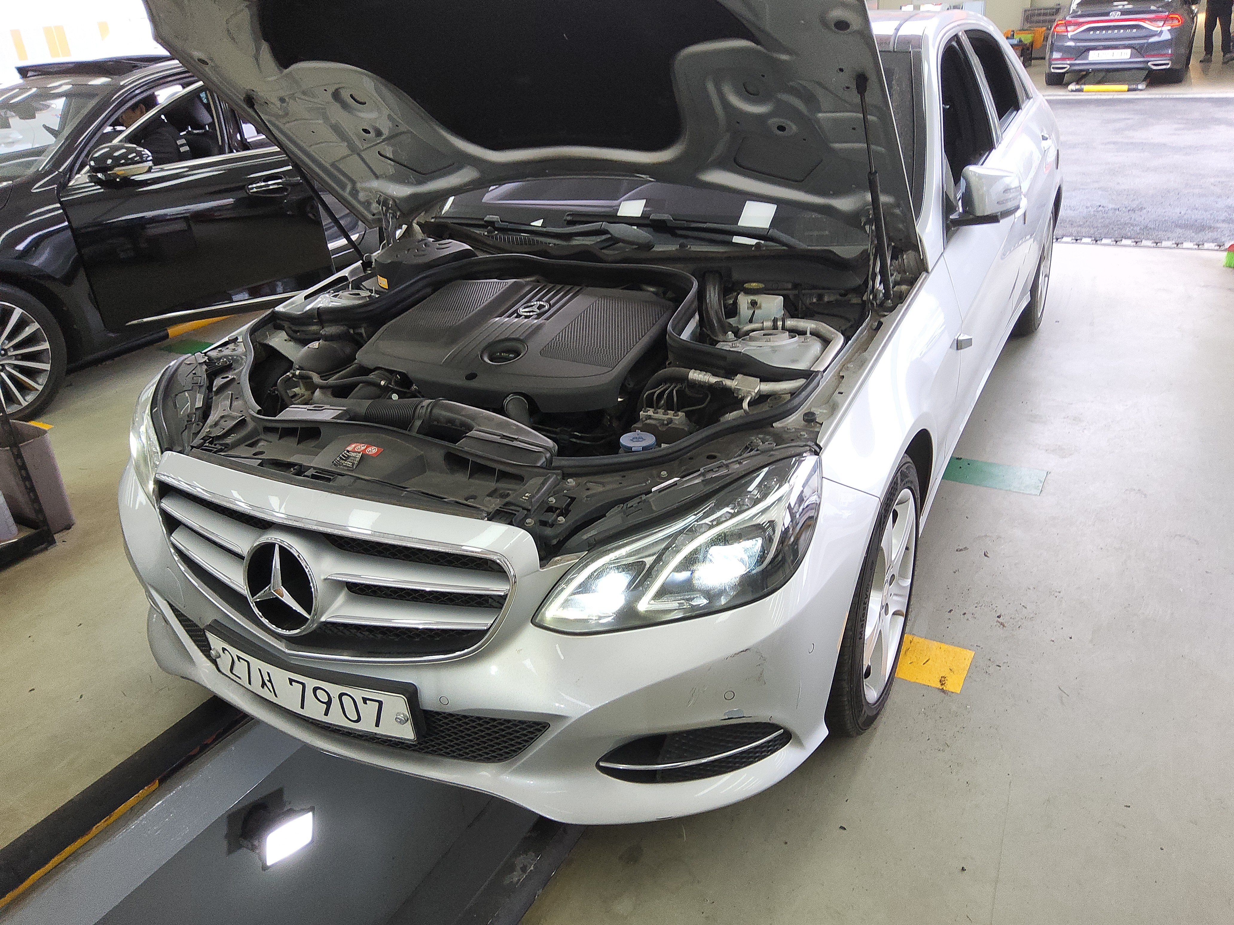 2014 - Mercedes-Benz E250