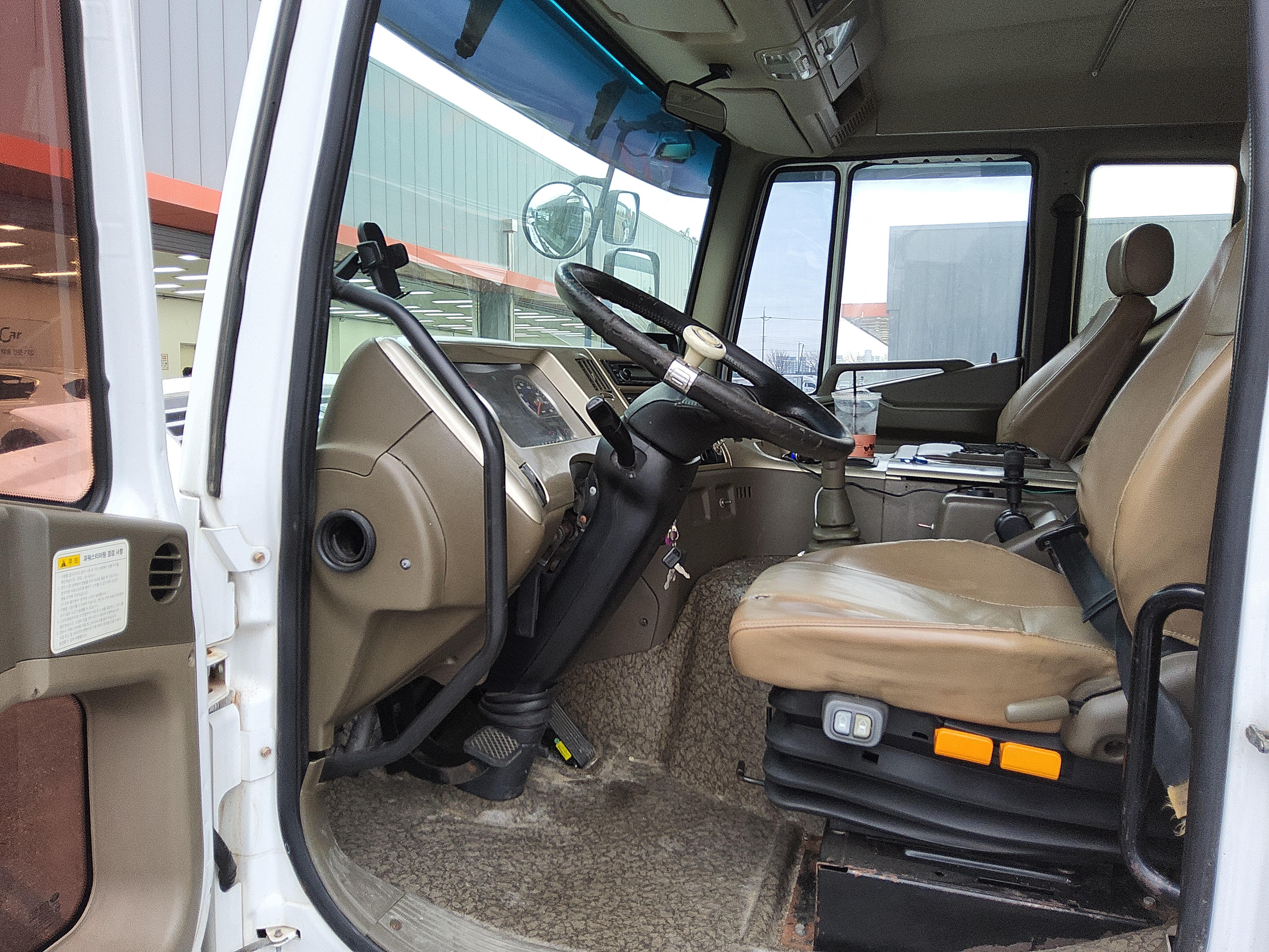 2012 - Tata Daewoo Mid-size Truck