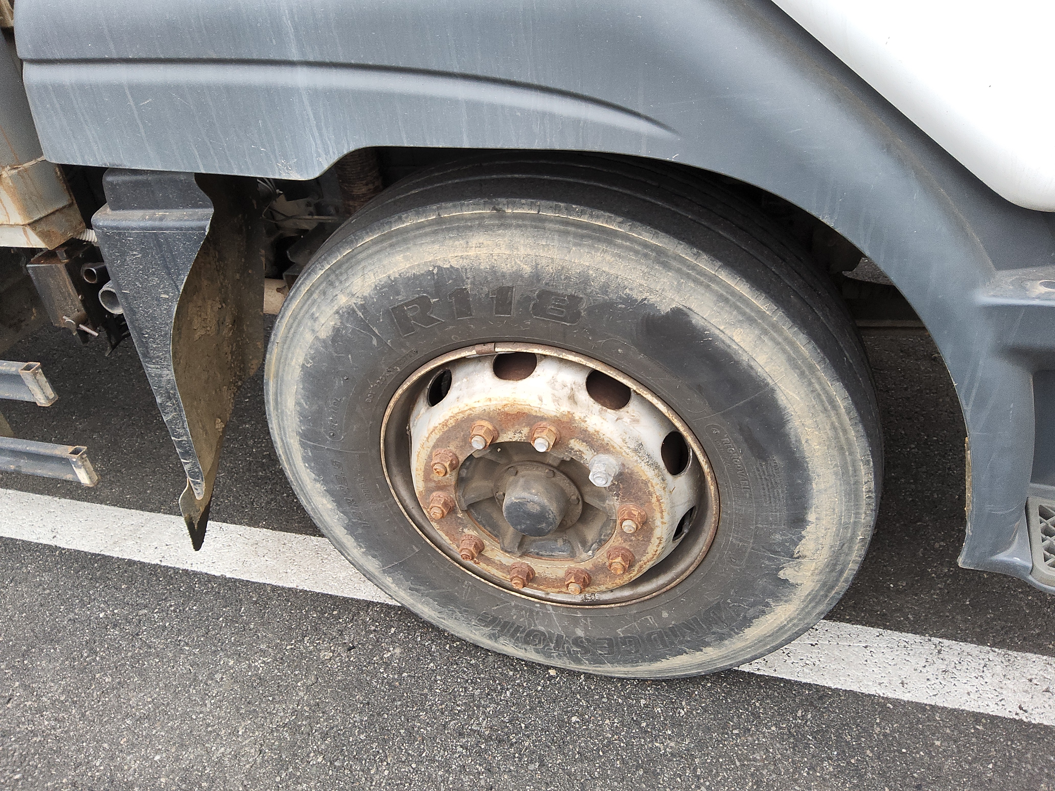 2012 - Tata Daewoo Mid-size Truck