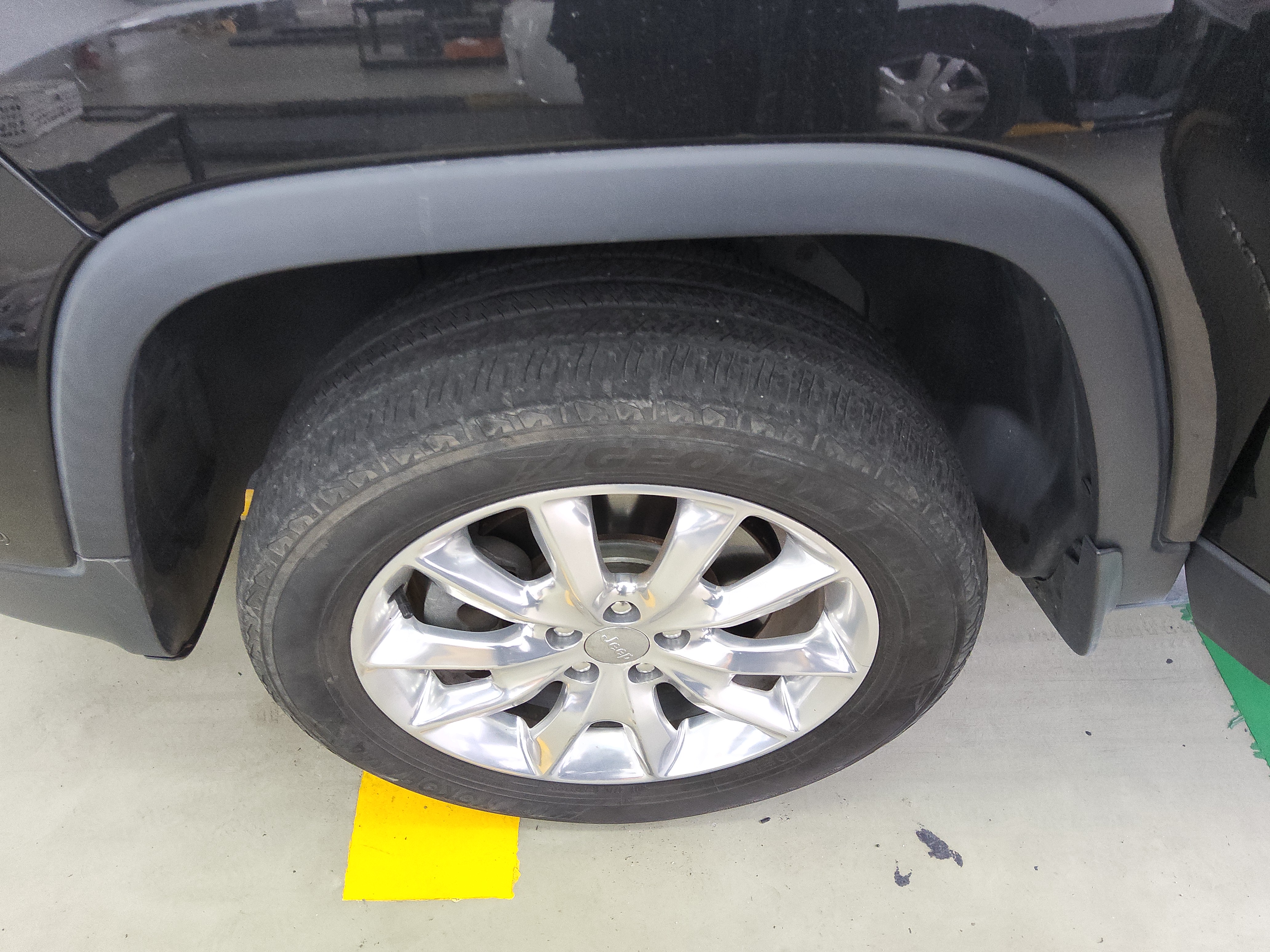 2015 - Jeep Cherokee