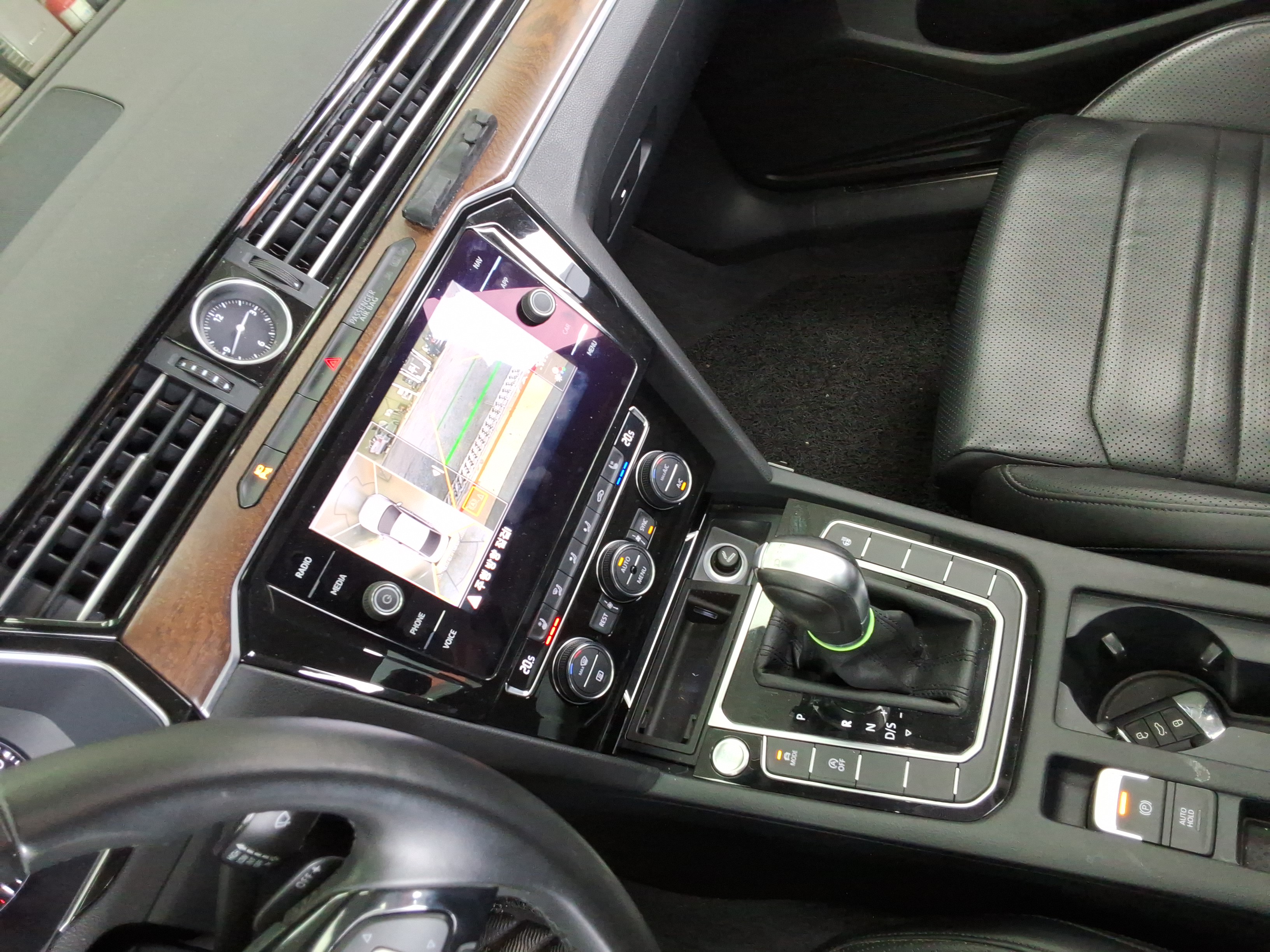 2018 - Volkswagen Passat