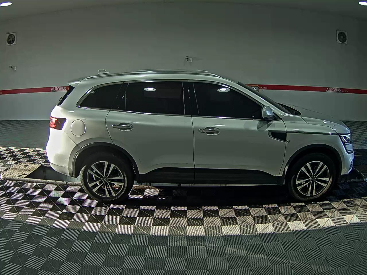 2017 - Renault Samsung QM6