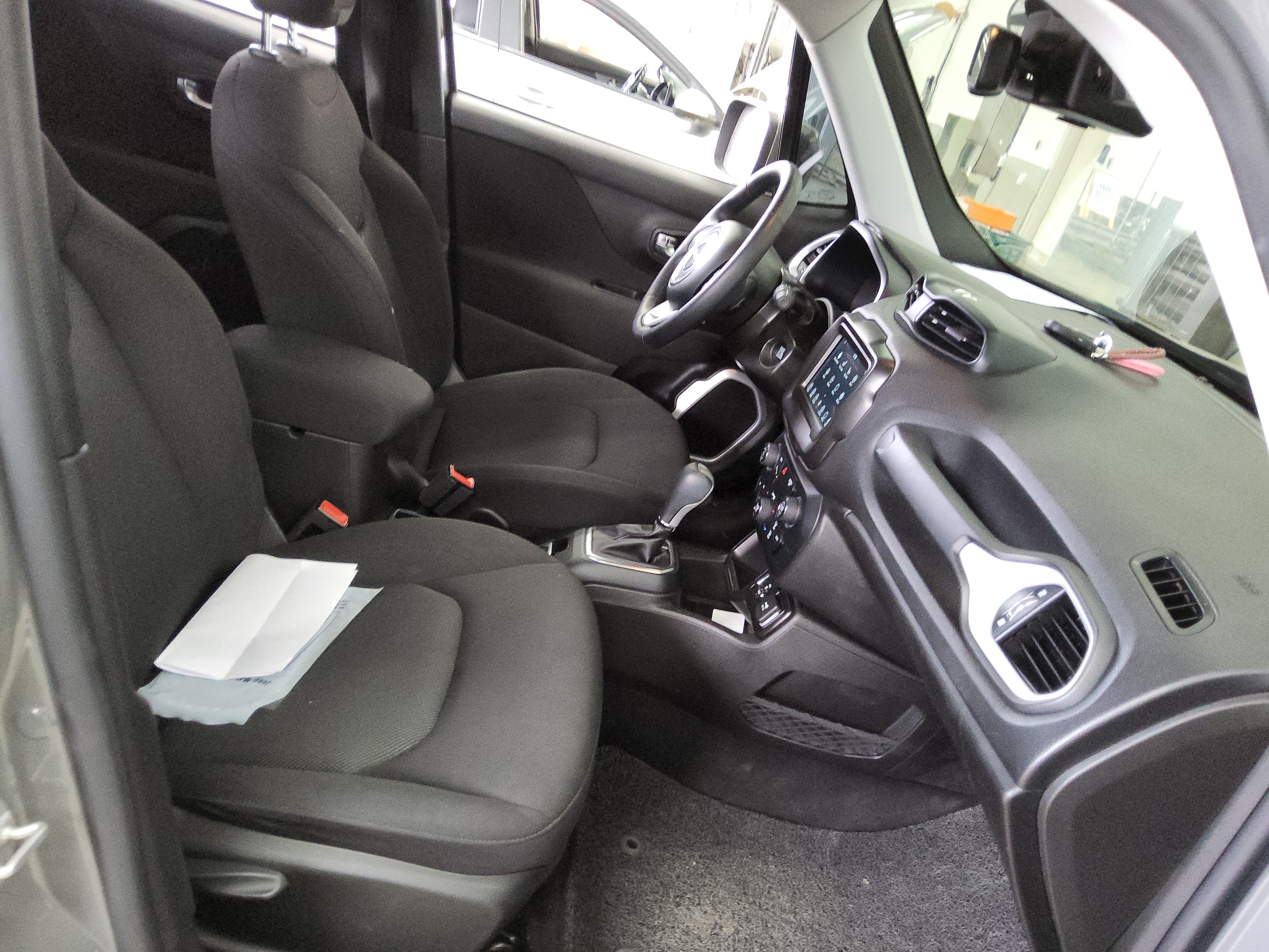 2020 - Jeep Renegade